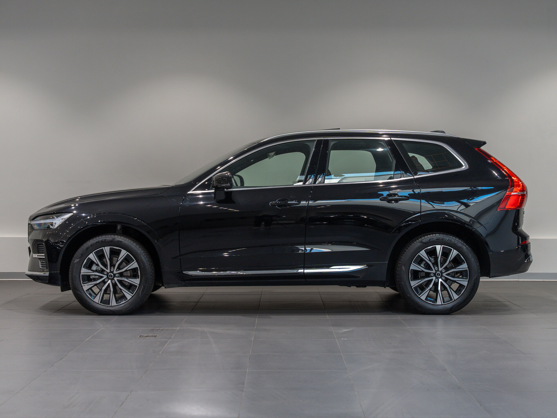 Автомобиль Volvo XC60 2.0 AT (250 л.с.) 4WD - 8