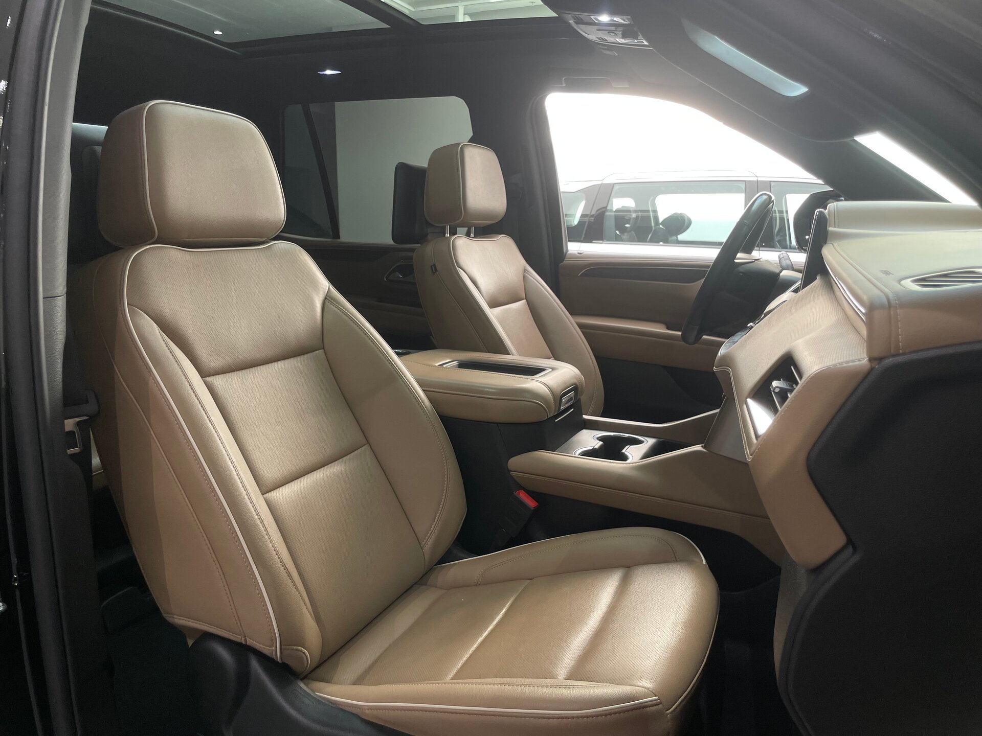 Автомобиль Chevrolet Tahoe 5.3 AT (360 л.с.) 4WD - 12