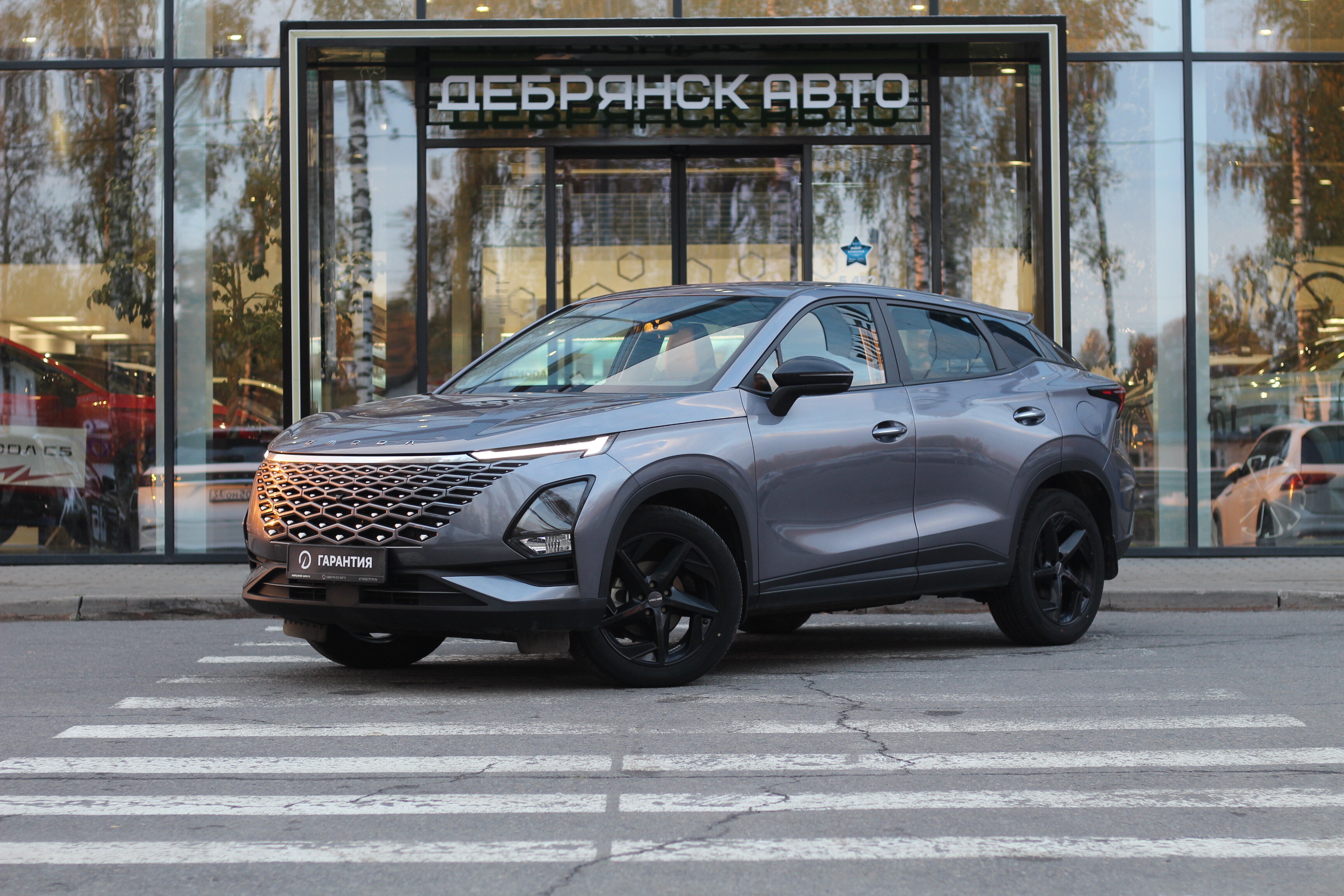 Omoda C5, I
