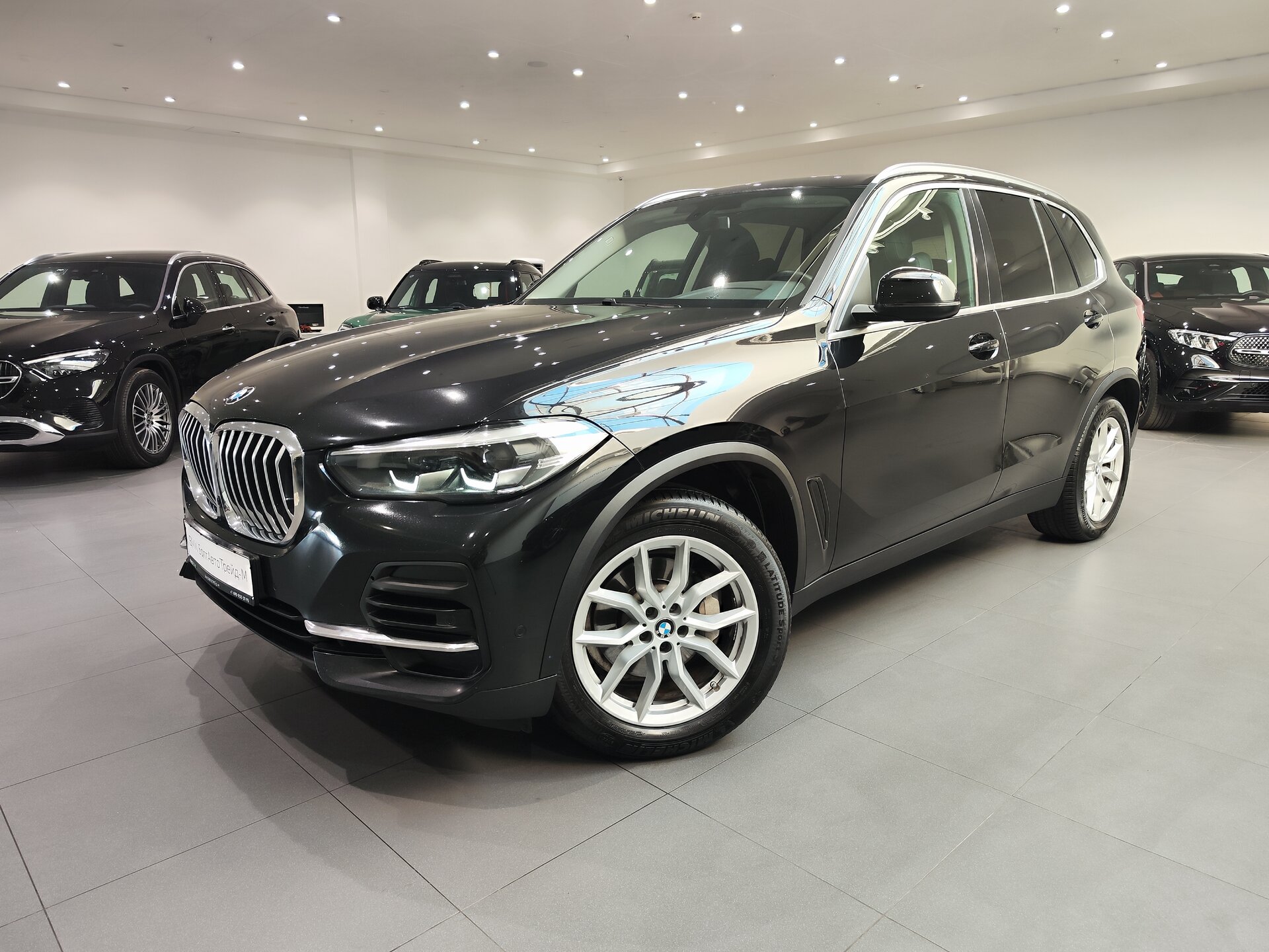 Автомобиль BMW X5 30d 3.0d AT (249 л.с.) 4WD - 1