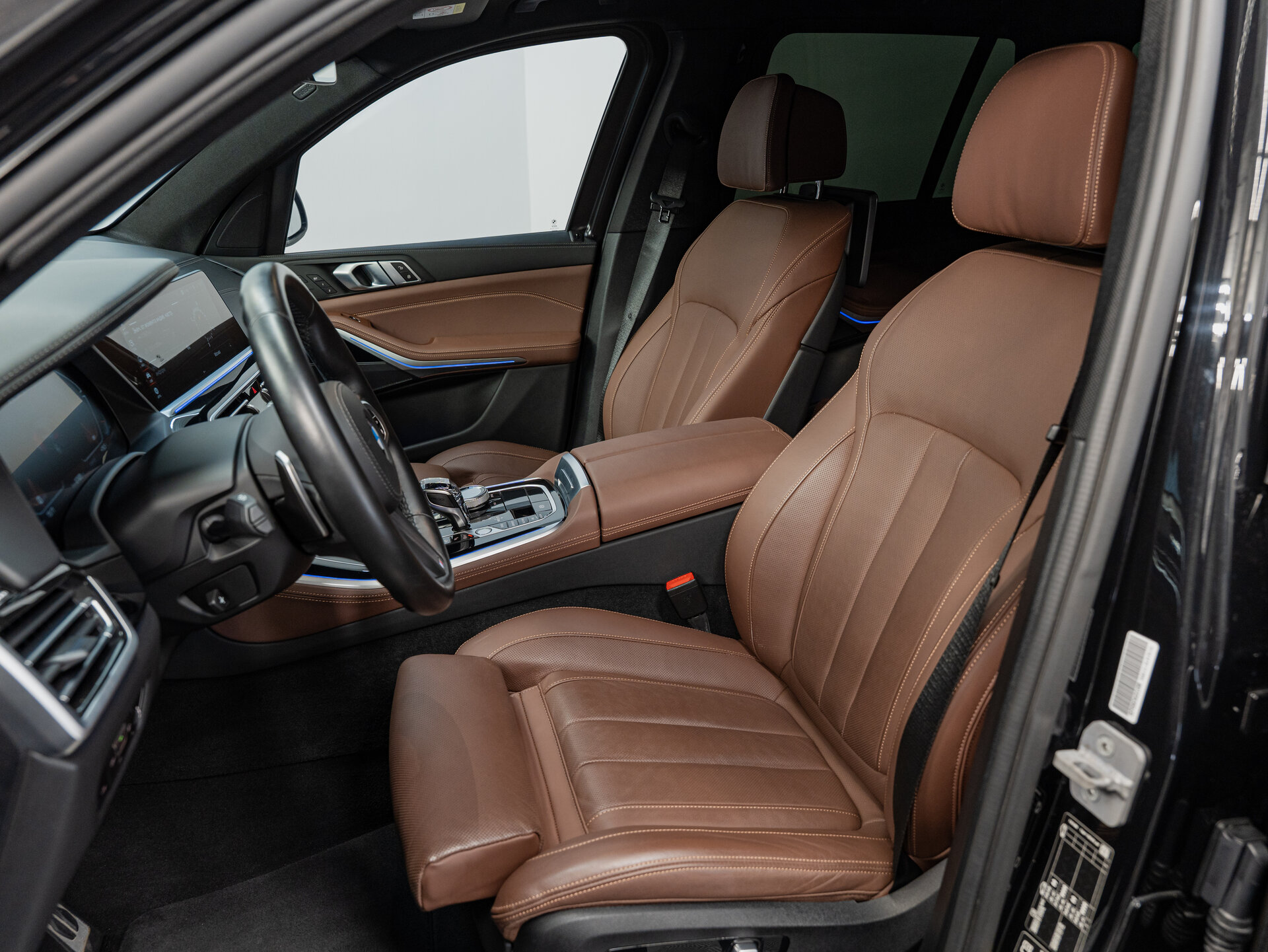 Автомобиль BMW X5 M50i 4.4 AT (530 л.с.) 4WD - 20