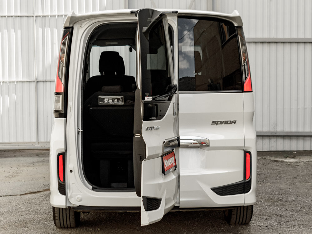 Купить Honda Stepwgn Spada 1.5 CVT (150 л.с.), 2019 в Екатеренбурге