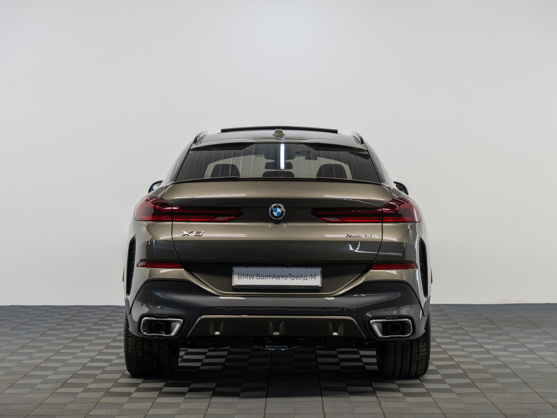 Автомобиль BMW X6 40i 3.0 AT (381 л.с.) 4WD - 8