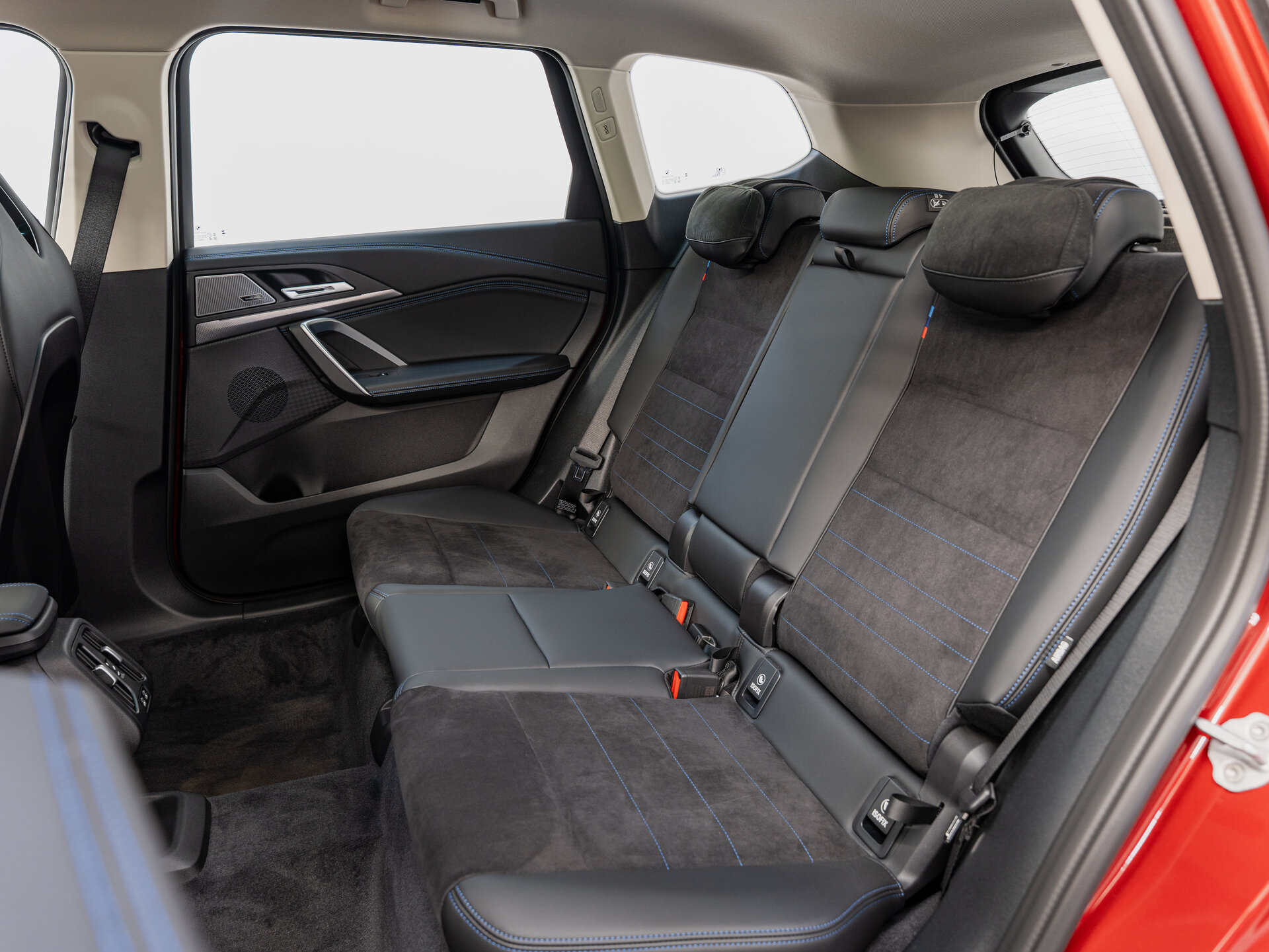Автомобиль BMW X1 25Li xDrive 2.0 AMT (204 л.с.) 4WD - 18