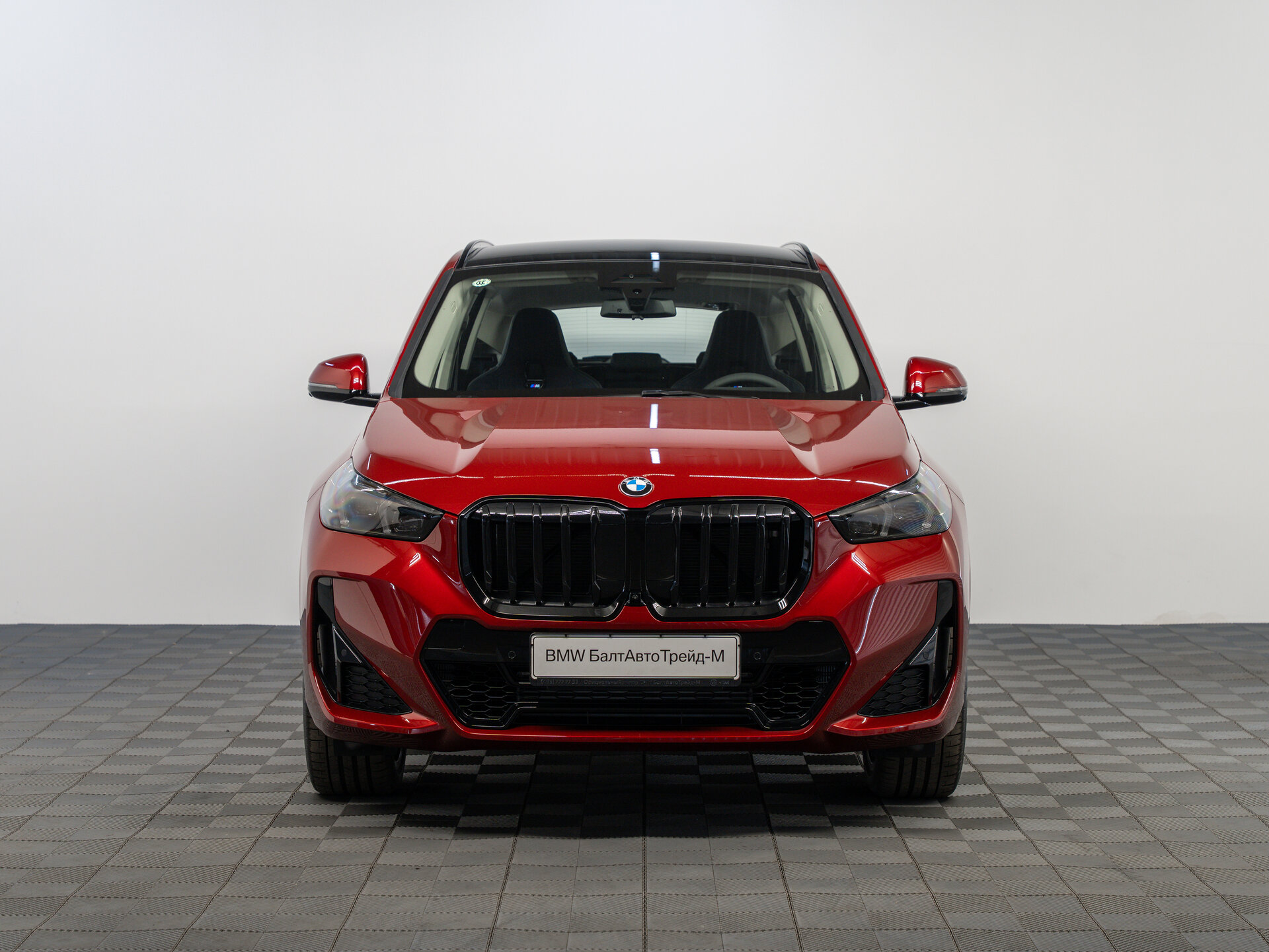 Автомобиль BMW X1 25Li xDrive 2.0 AMT (204 л.с.) 4WD - 5