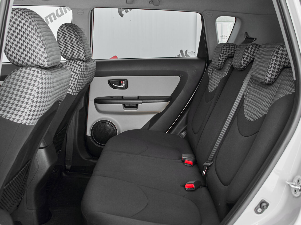 Купить Kia Soul 1.6 AT (129 л.с.), 2014 в Екатеренбурге