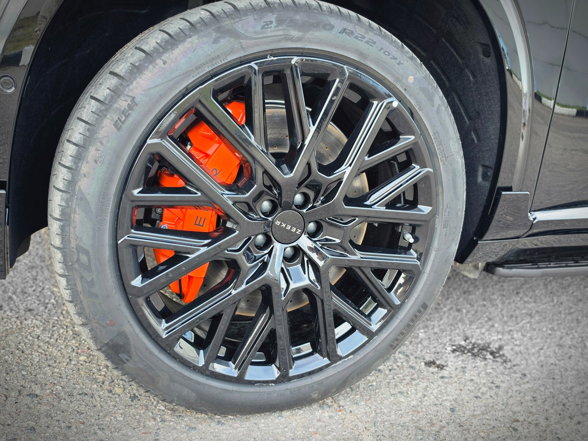 Автомобиль Zeekr 8X Dawn 2.0hyb AT (1401 л.с.) 4WD - 5