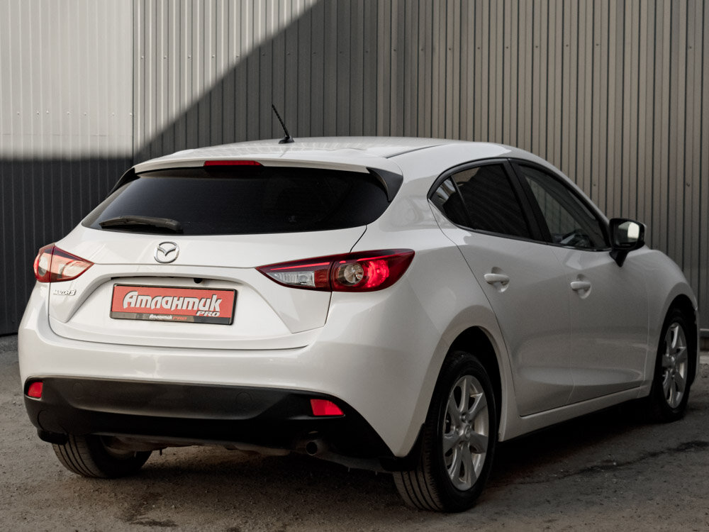 Купить Mazda 3 1.6 AT (104 л.с.), 2014 в Екатеренбурге