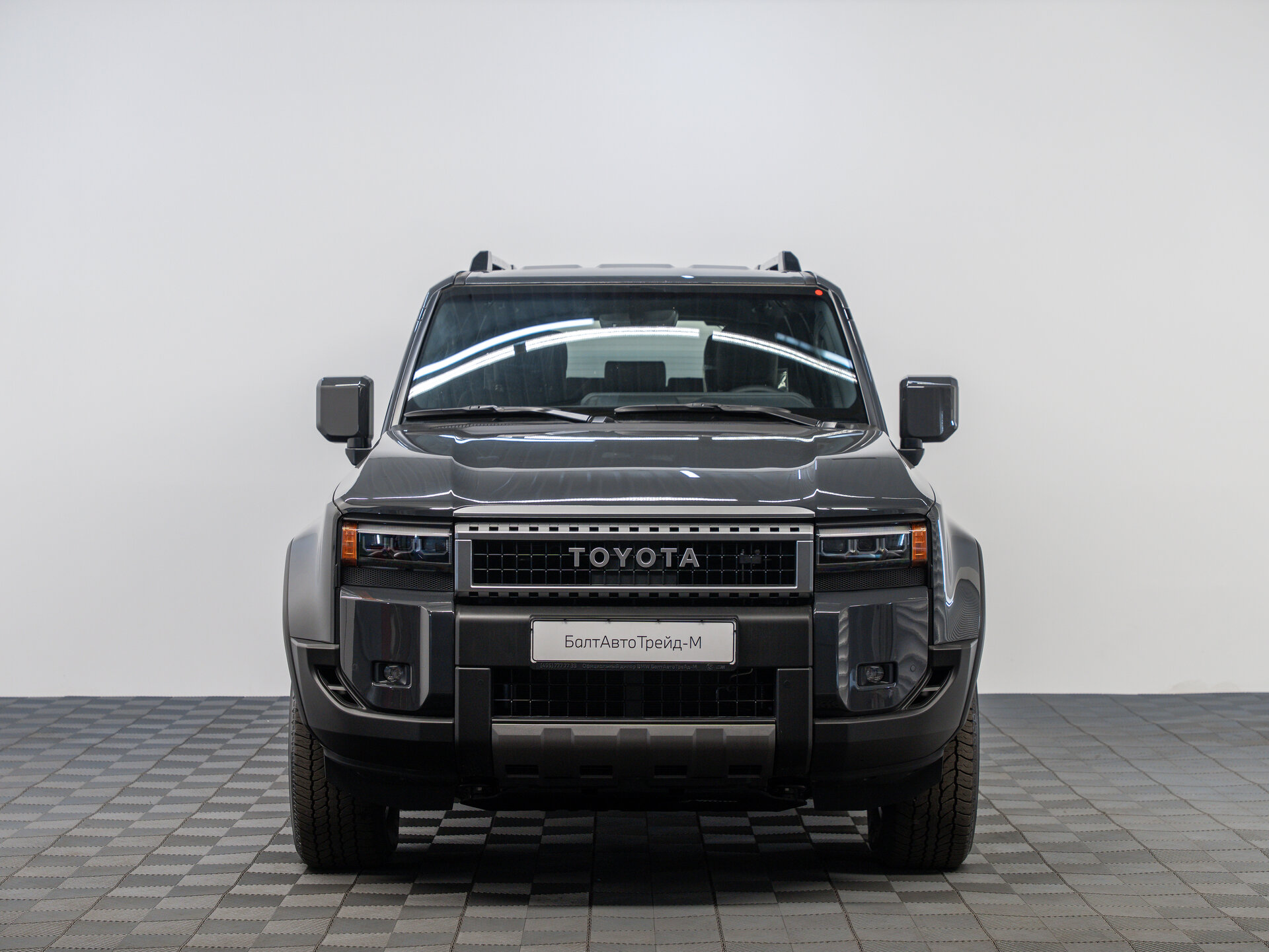 Автомобиль Toyota Land Cruiser Prado 2.8d AT (204 л.с.) 4WD - 2