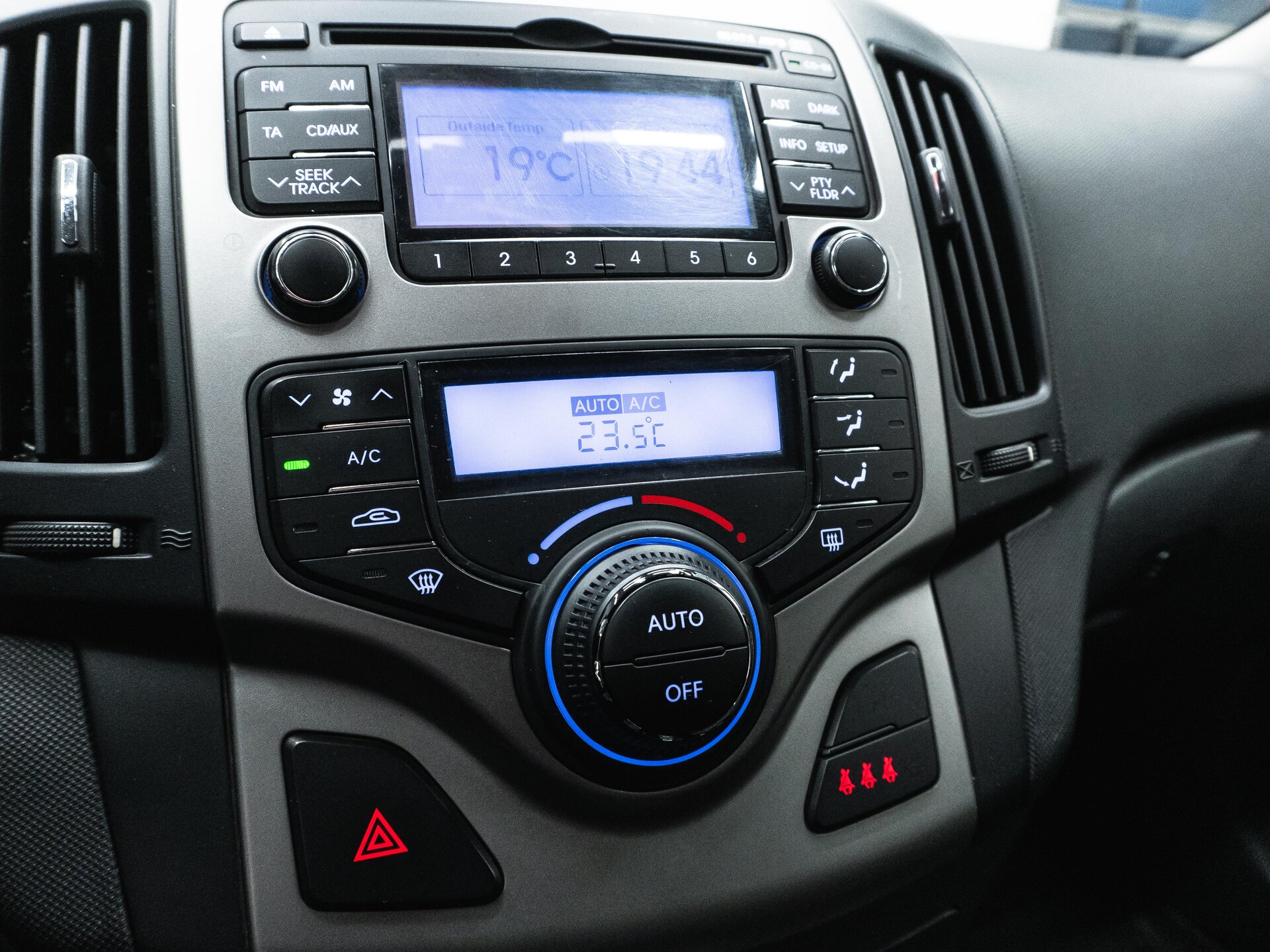 Hyundai i30 2011 21