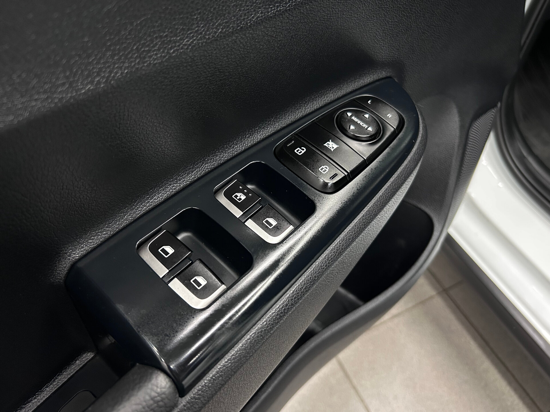 Kia Rio 2019 18