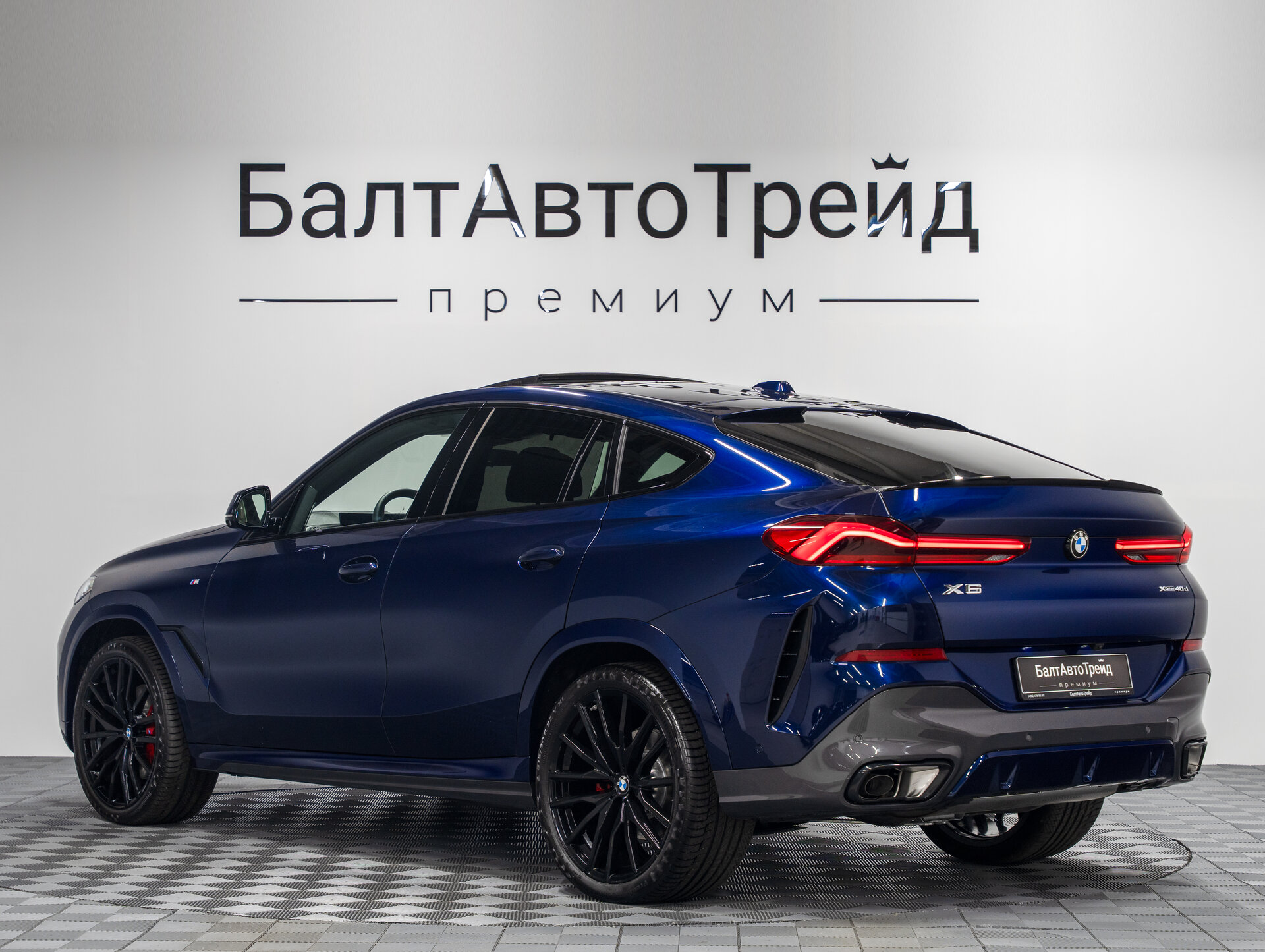 Автомобиль BMW X6 40d 3.0d AT (352 л.с.) 4WD - 10