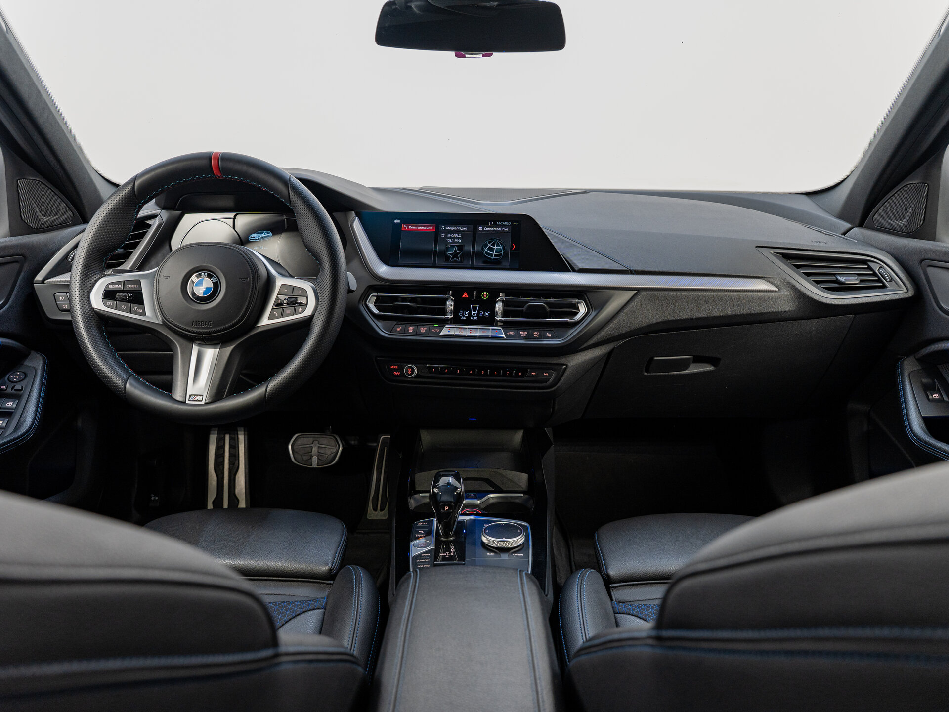 Автомобиль BMW 1 серии 118i 1.5 AMT (140 л.с.) - 12