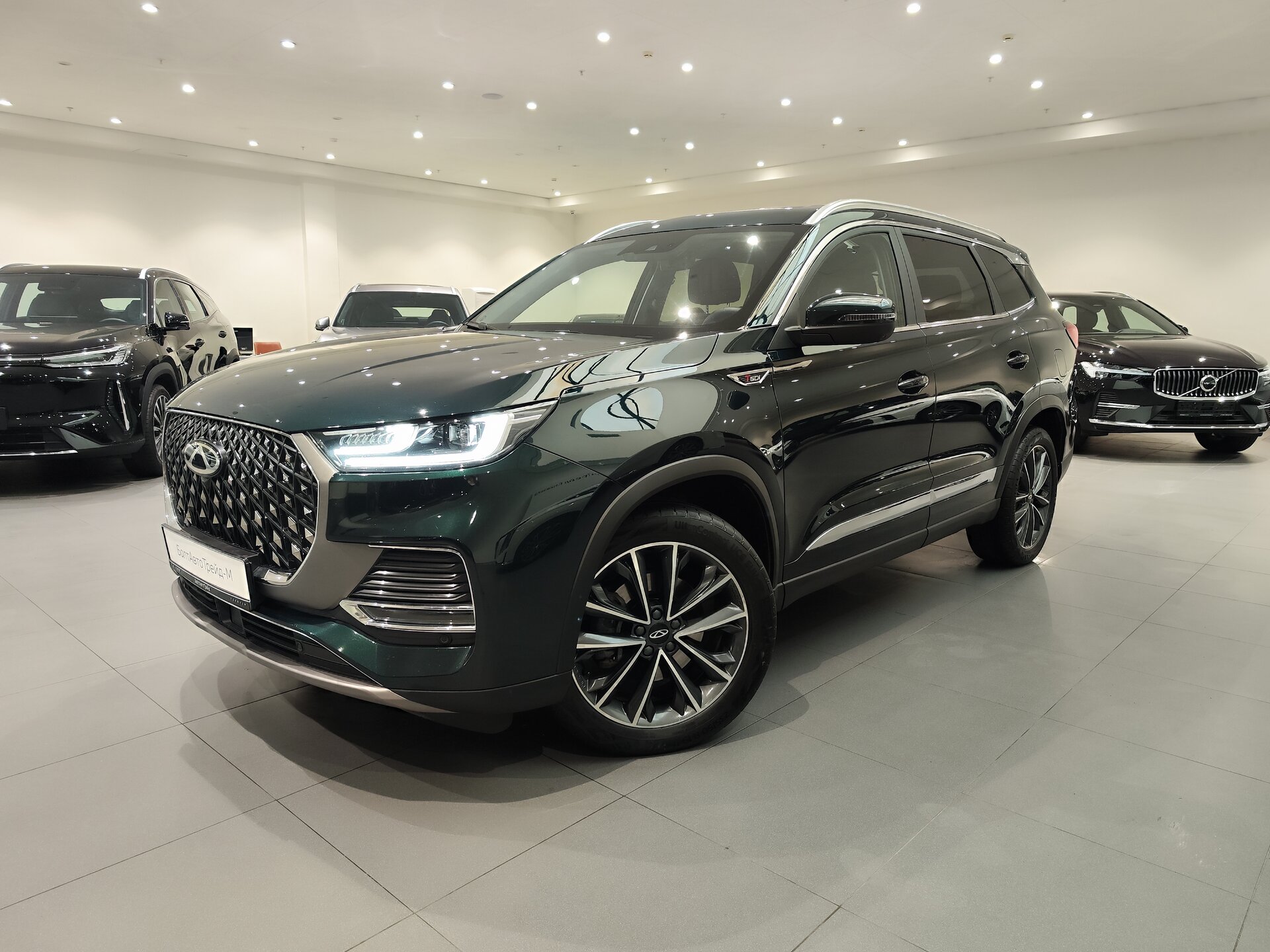 Автомобиль Chery Tiggo 8 Pro Max 2.0 AMT (197 л.с.) 4WD - 1