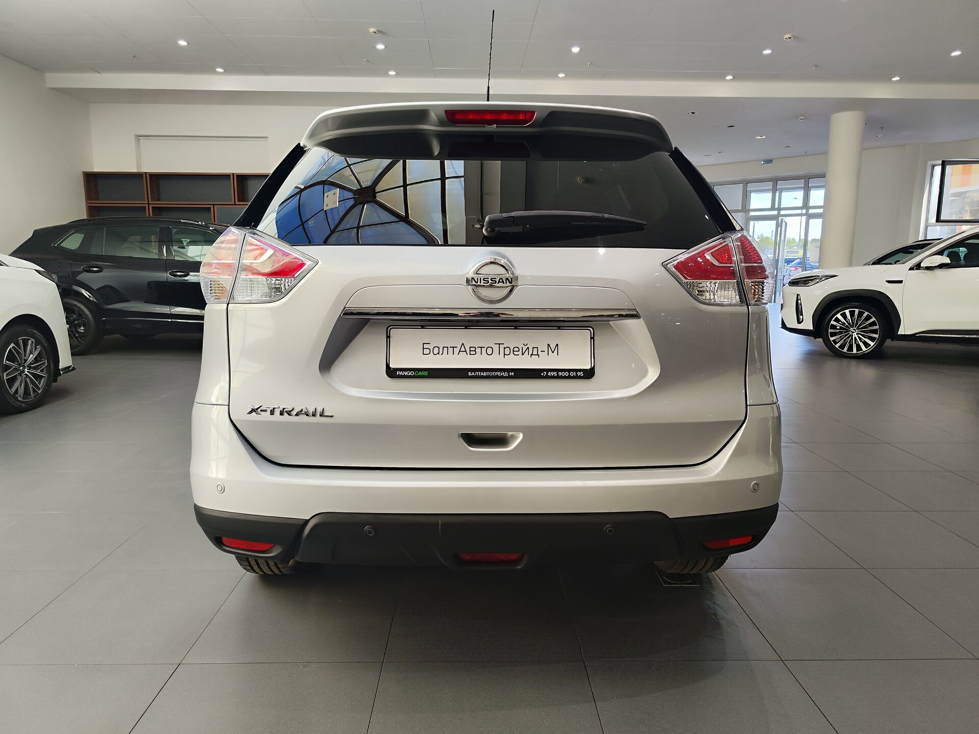 Автомобиль Nissan X-Trail 2.0 CVT (144 л.с.) 4WD - 5