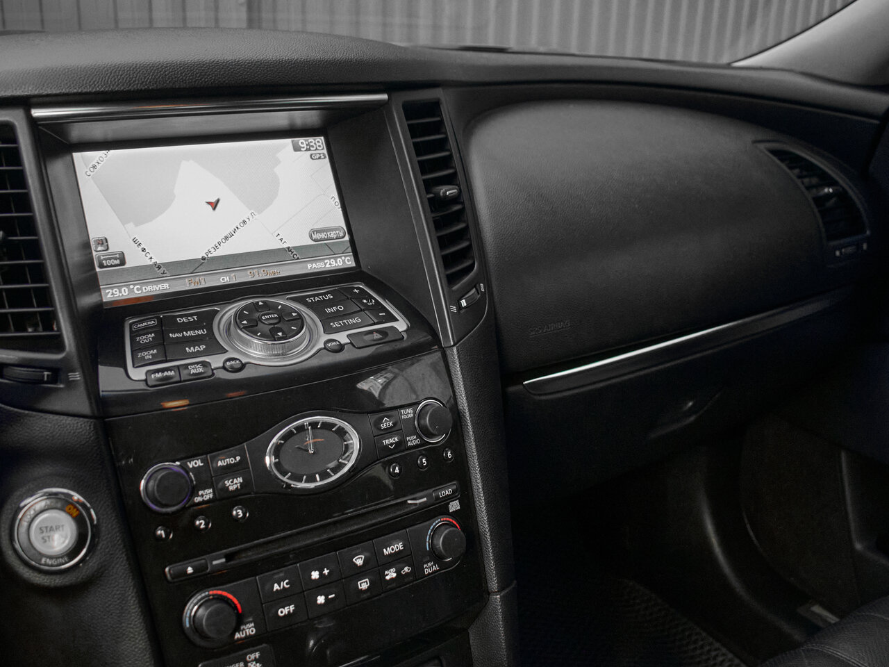 Купить Infiniti FX FX35 3.5 AT (307 л.с.) 4WD, 2009 в Екатеренбурге