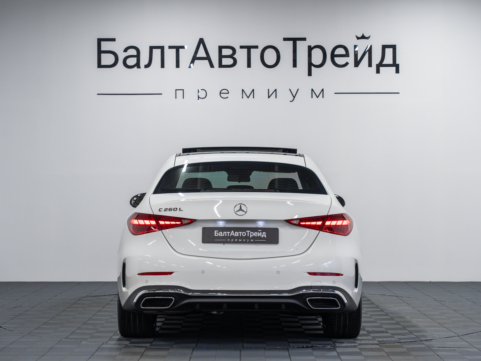 Автомобиль Mercedes-Benz C-Класс 260 L 1.5 AT (204 л.с.) - 8