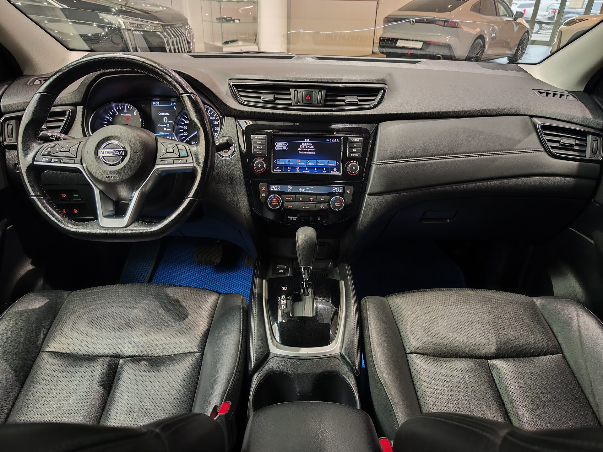 Автомобиль Nissan Qashqai 2.0 CVT (144 л.с.) 4WD - 17