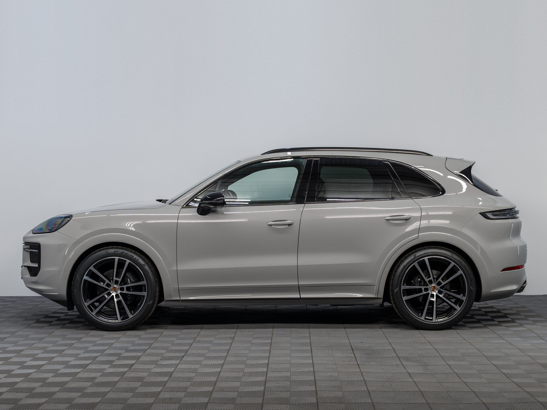 Автомобиль Porsche Cayenne 3.0 AT (353 л.с.) 4WD - 8