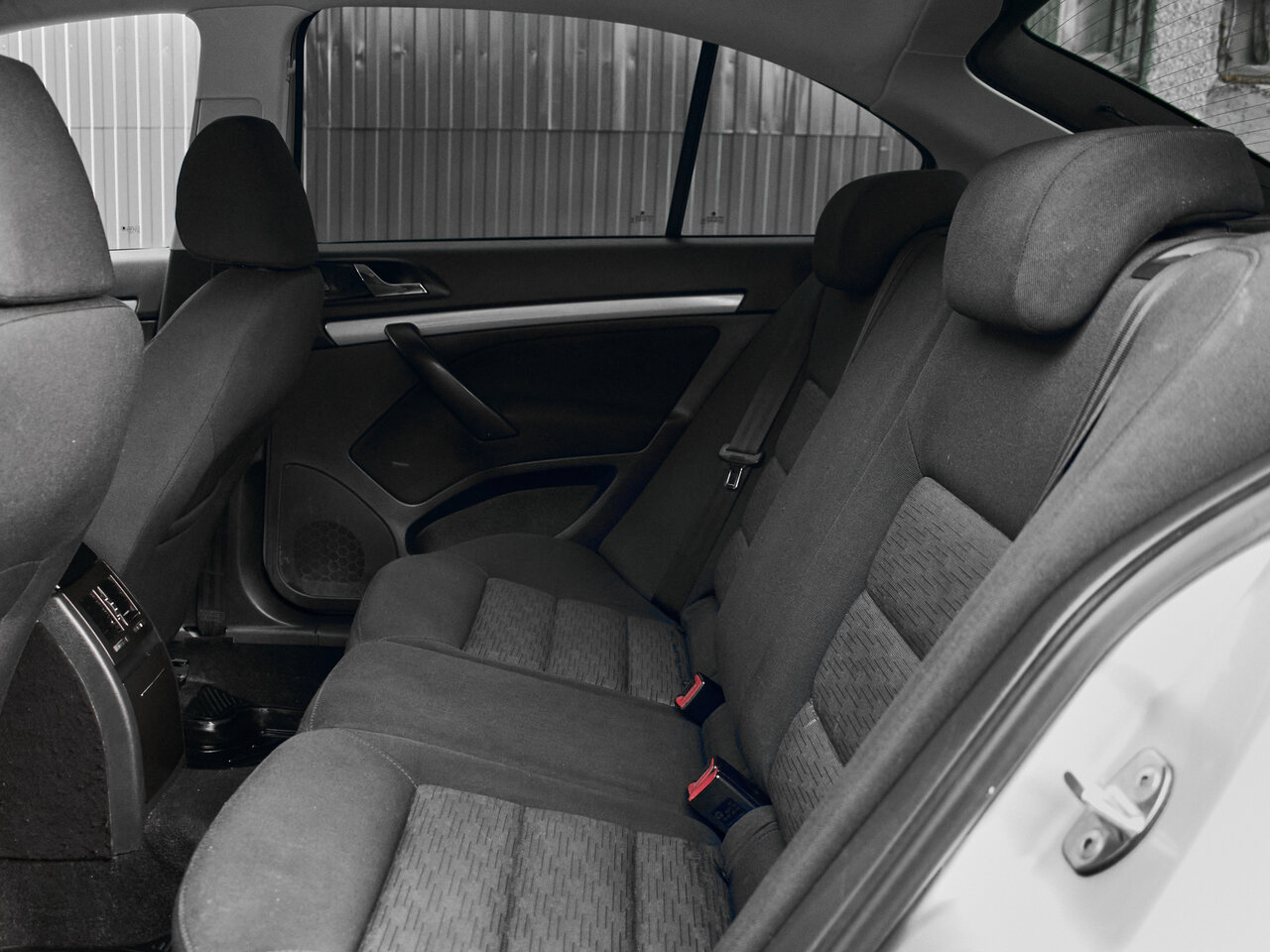 Купить Skoda Octavia 1.6 MT (102 л.с.), 2013 в Екатеренбурге