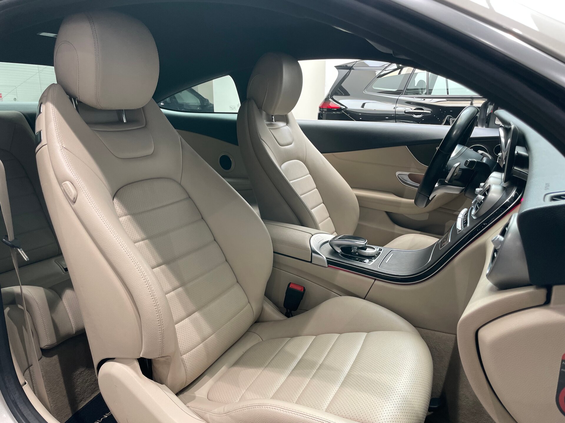 Автомобиль Mercedes-Benz C-Класс 180 1.6 AT (150 л.с.) - 12