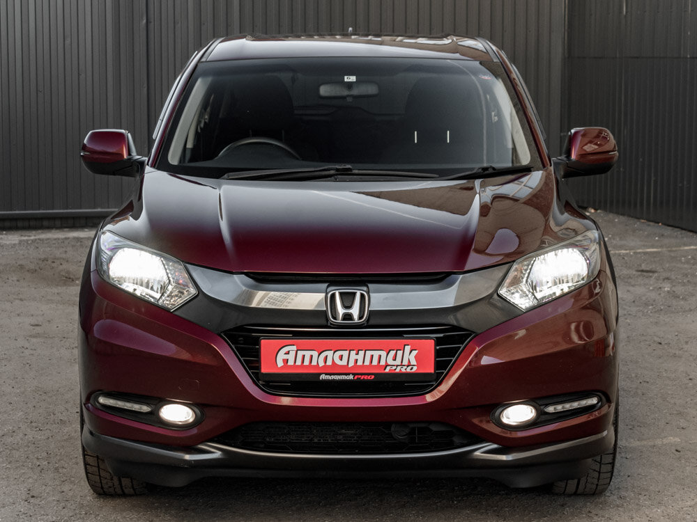Купить Honda Vezel 1.5hyb AMT (152 л.с.) 4WD, 2014 в Екатеренбурге