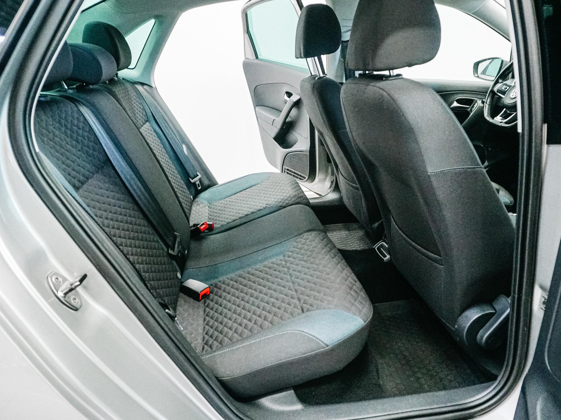 Volkswagen Polo 2019 28