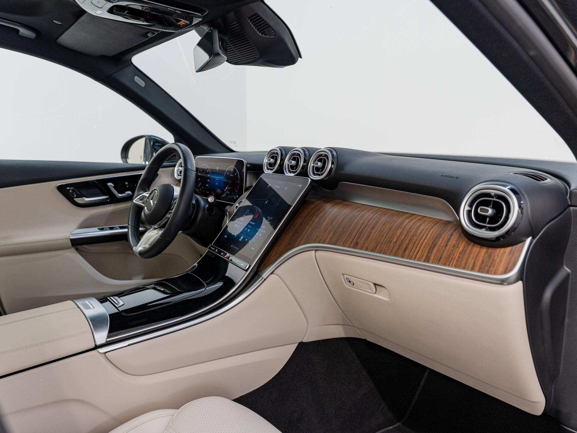 Автомобиль Mercedes-Benz GLC 220 d 2.0d AT (197 л.с.) 4WD - 11
