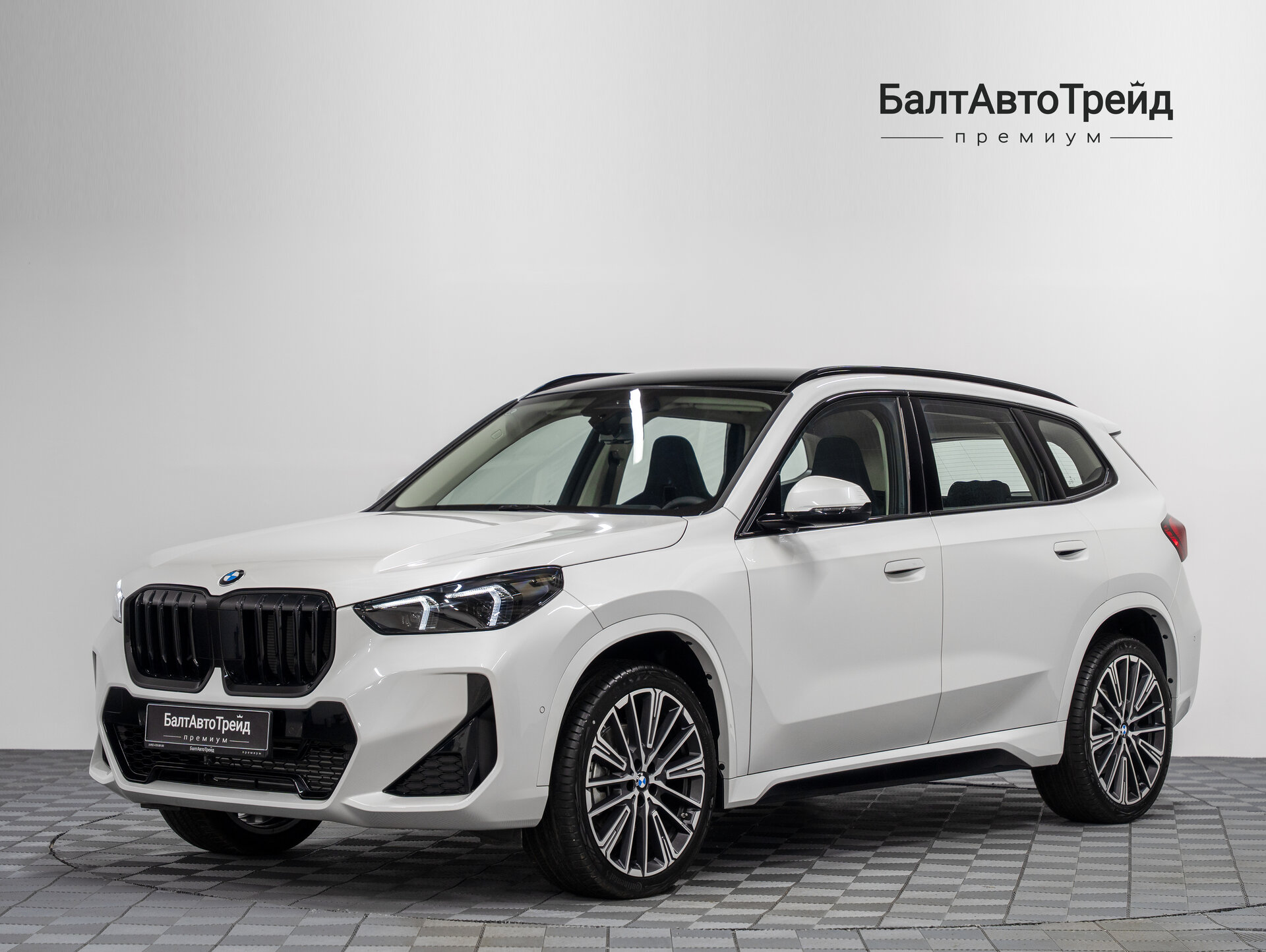 Автомобиль BMW X1 25Li xDrive 2.0 AMT (204 л.с.) 4WD - 1