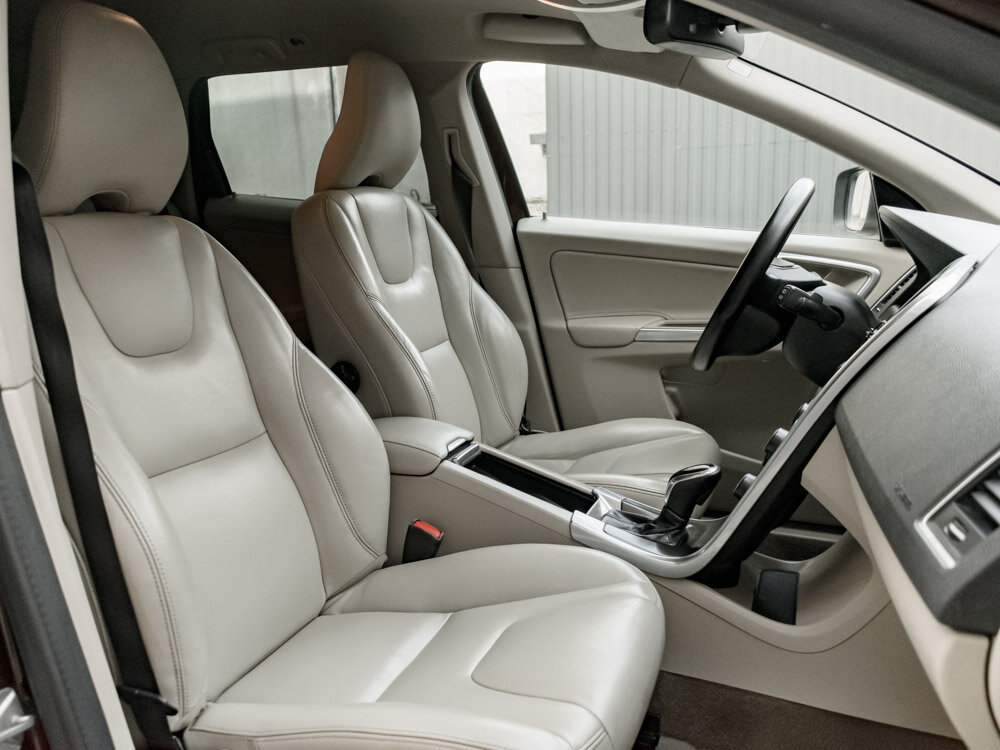 Купить Volvo XC60 2.4d AT (181 л.с.) 4WD, 2014 в Екатеренбурге