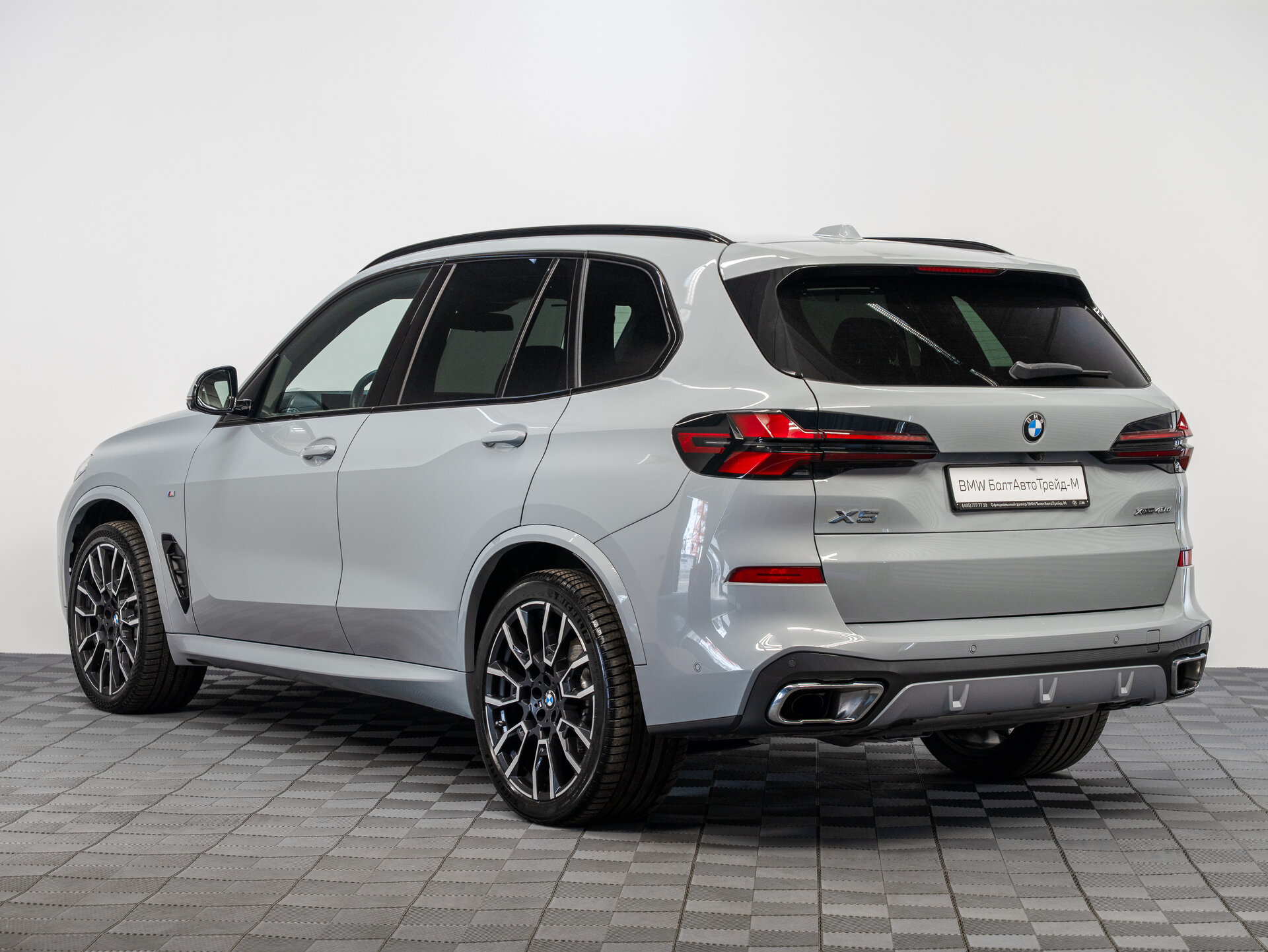 Автомобиль BMW X5 40d 3.0d AT (352 л.с.) 4WD - 4