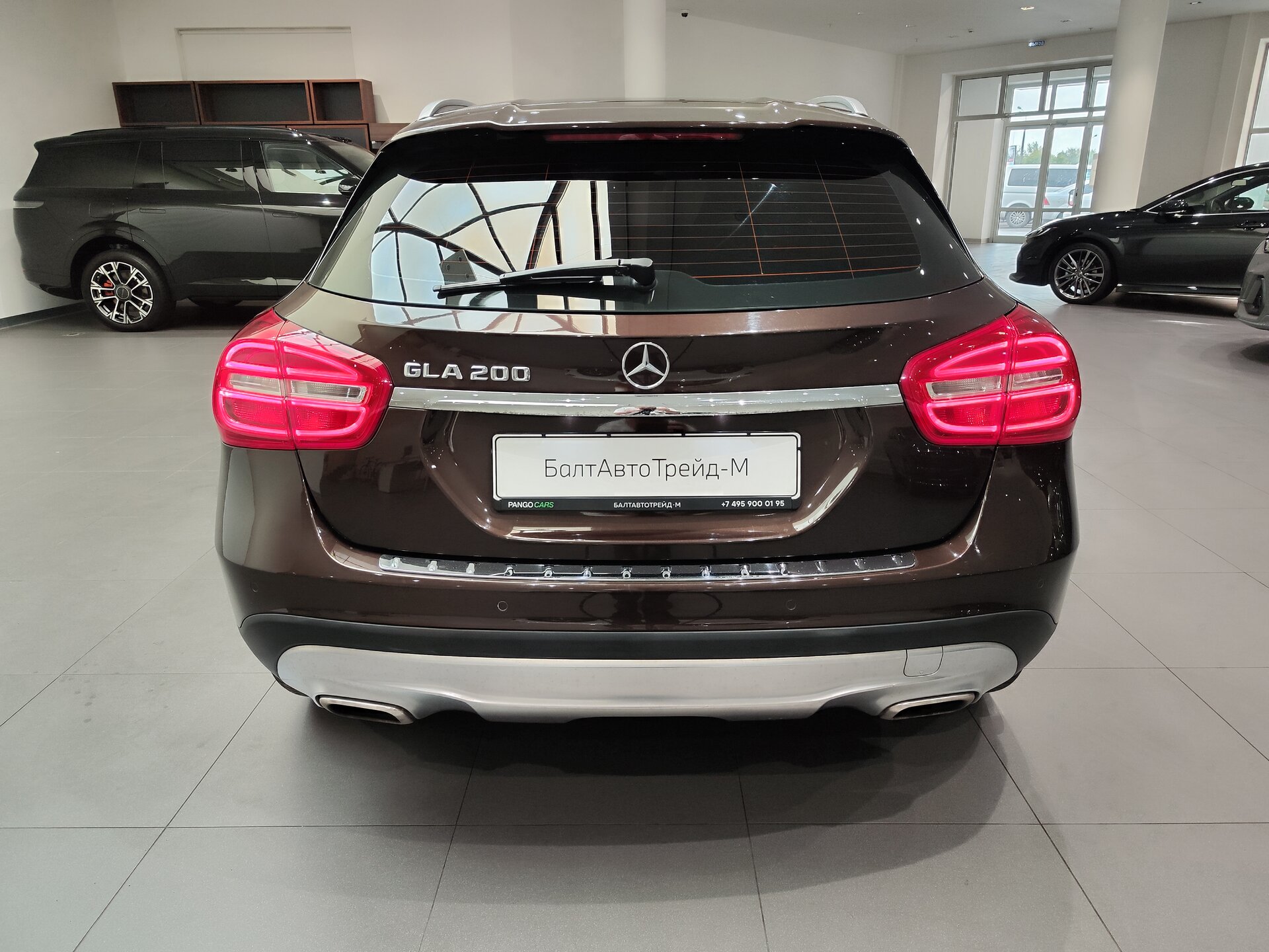 Автомобиль Mercedes-Benz GLA 200 1.6 AMT (156 л.с.) - 5