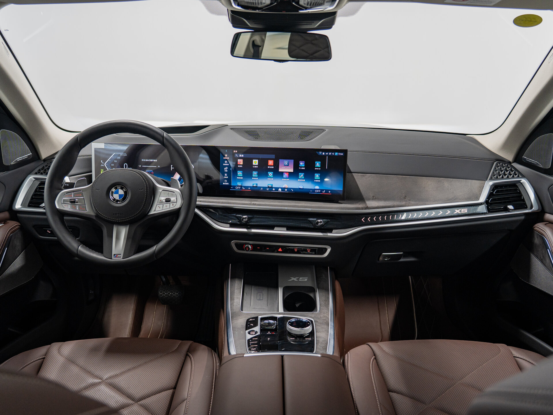 Автомобиль BMW X5 30Li 2.0 AT (258 л.с.) 4WD - 15