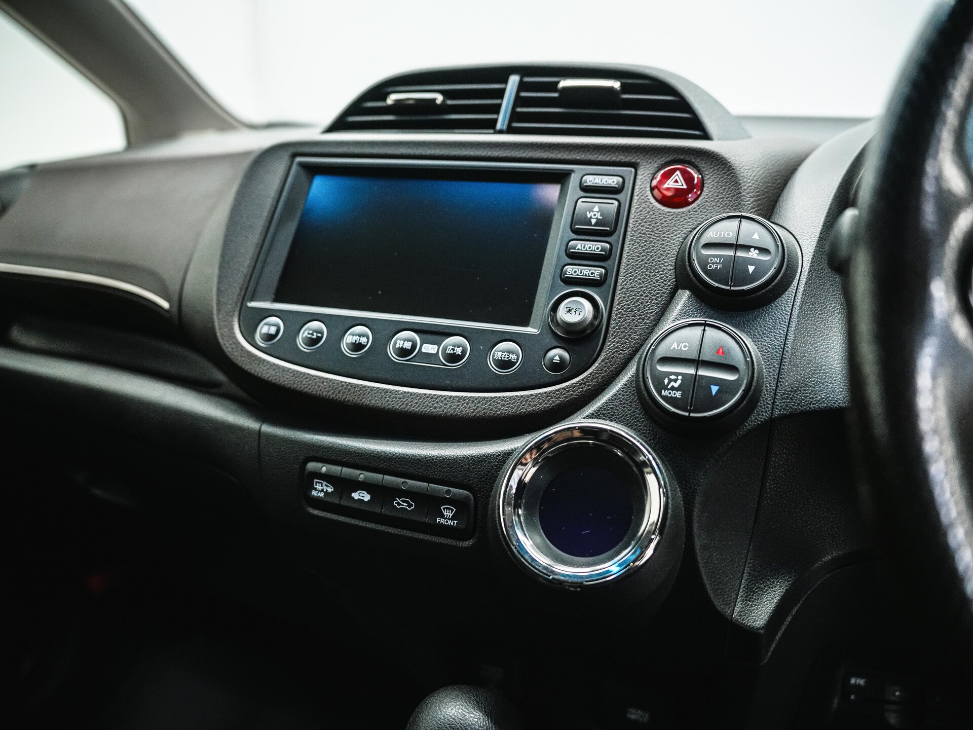 Honda Fit Shuttle 2012 22