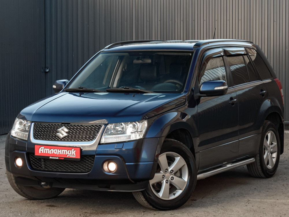 Купить Suzuki Grand Vitara 2.4 AT (169 л.с.) 4WD, 2011 в Екатеренбурге
