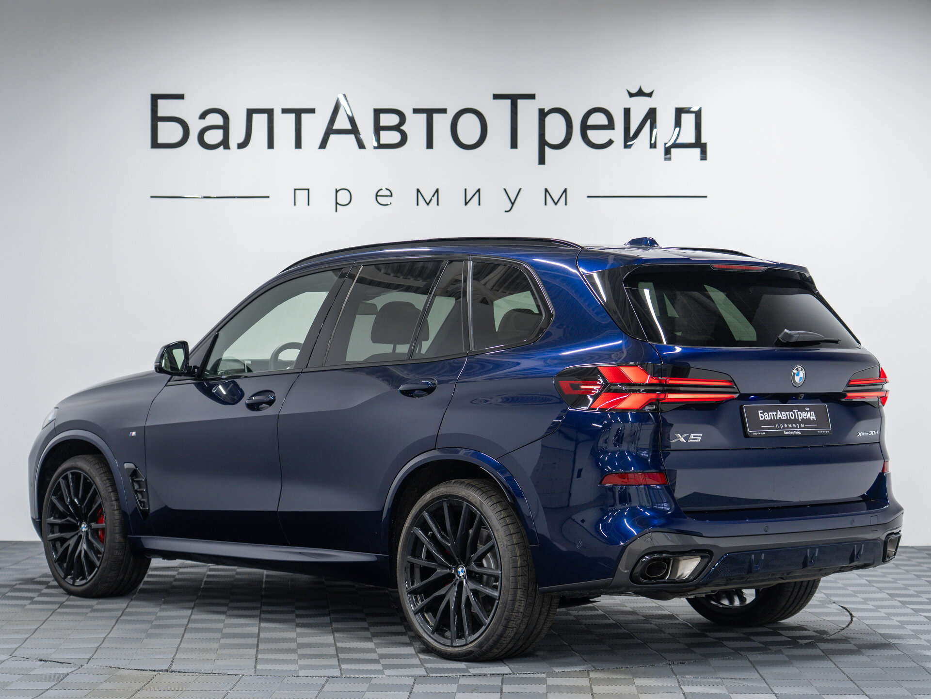 Автомобиль BMW X5 30d 3.0d AT (286 л.с.) 4WD - 10