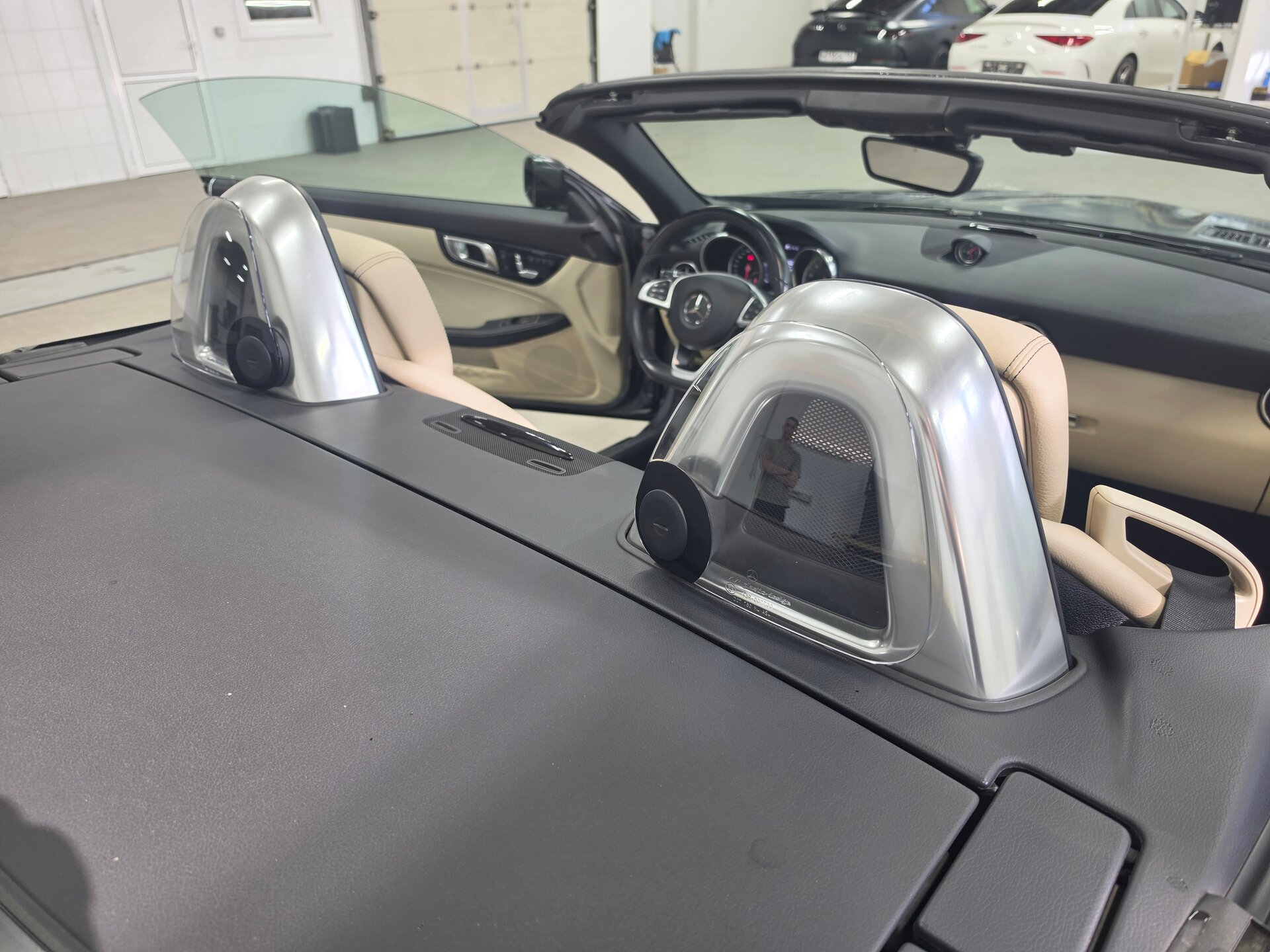 Автомобиль Mercedes-Benz SLC 200 2.0 AT (184 л.с.) - 12