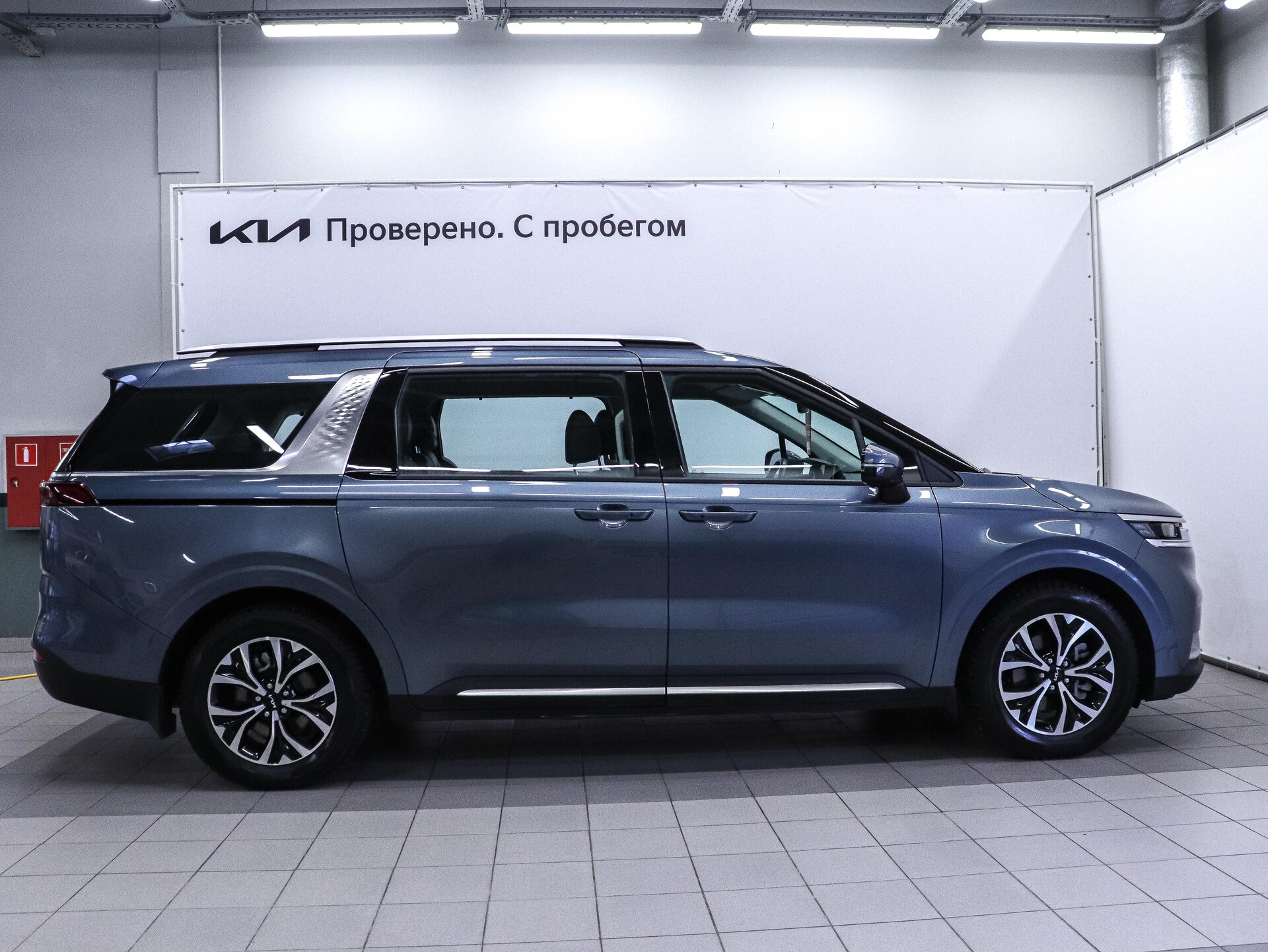 Kia Carnival 2022 5
