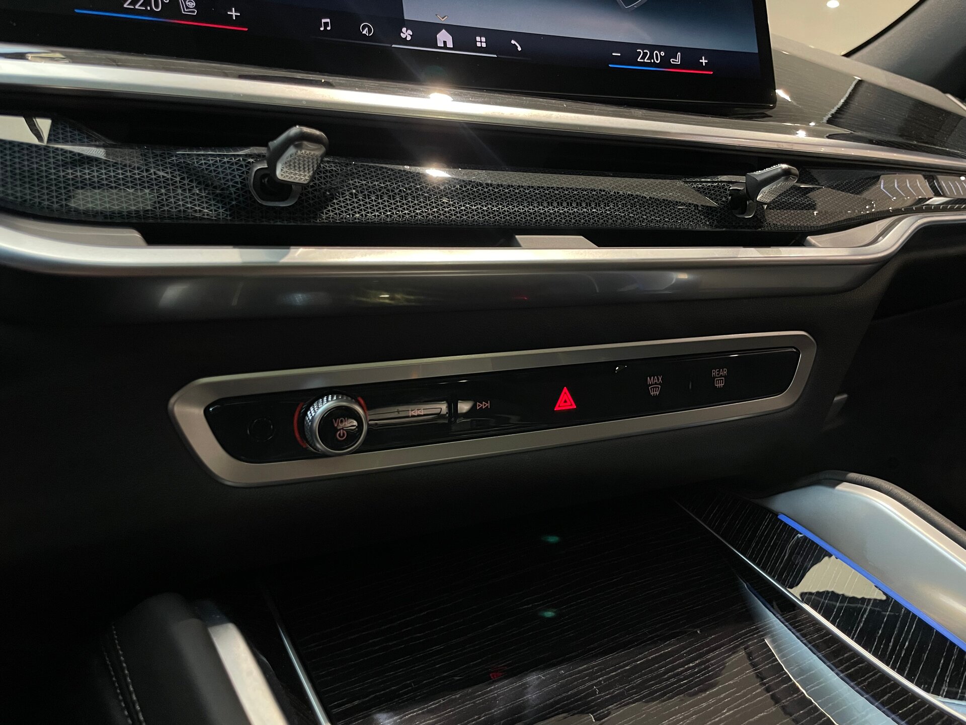 Автомобиль BMW X6 40i 3.0 AT (381 л.с.) 4WD - 18