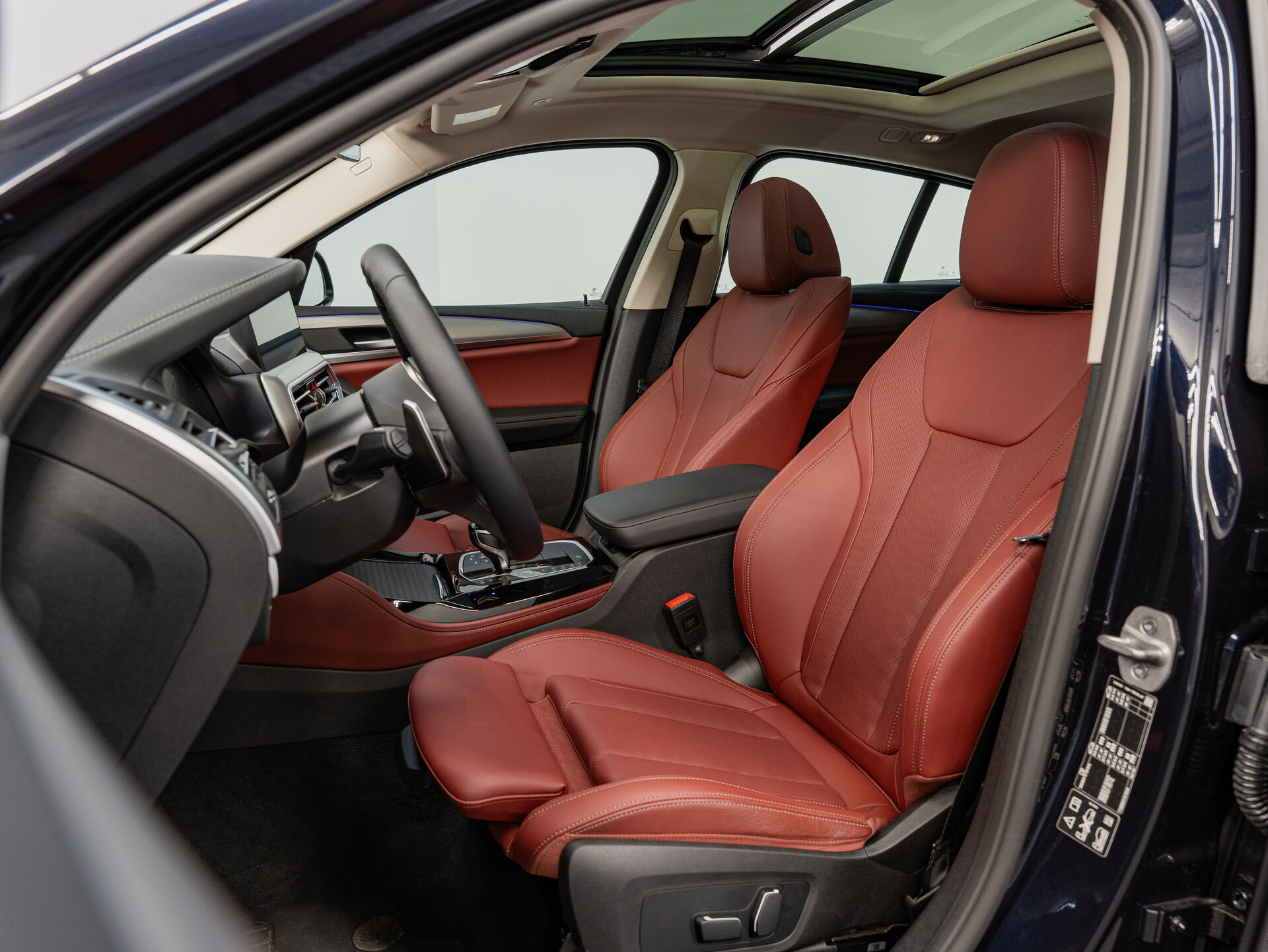 Автомобиль BMW X4 30i 2.0 AT (245 л.с.) 4WD - 17