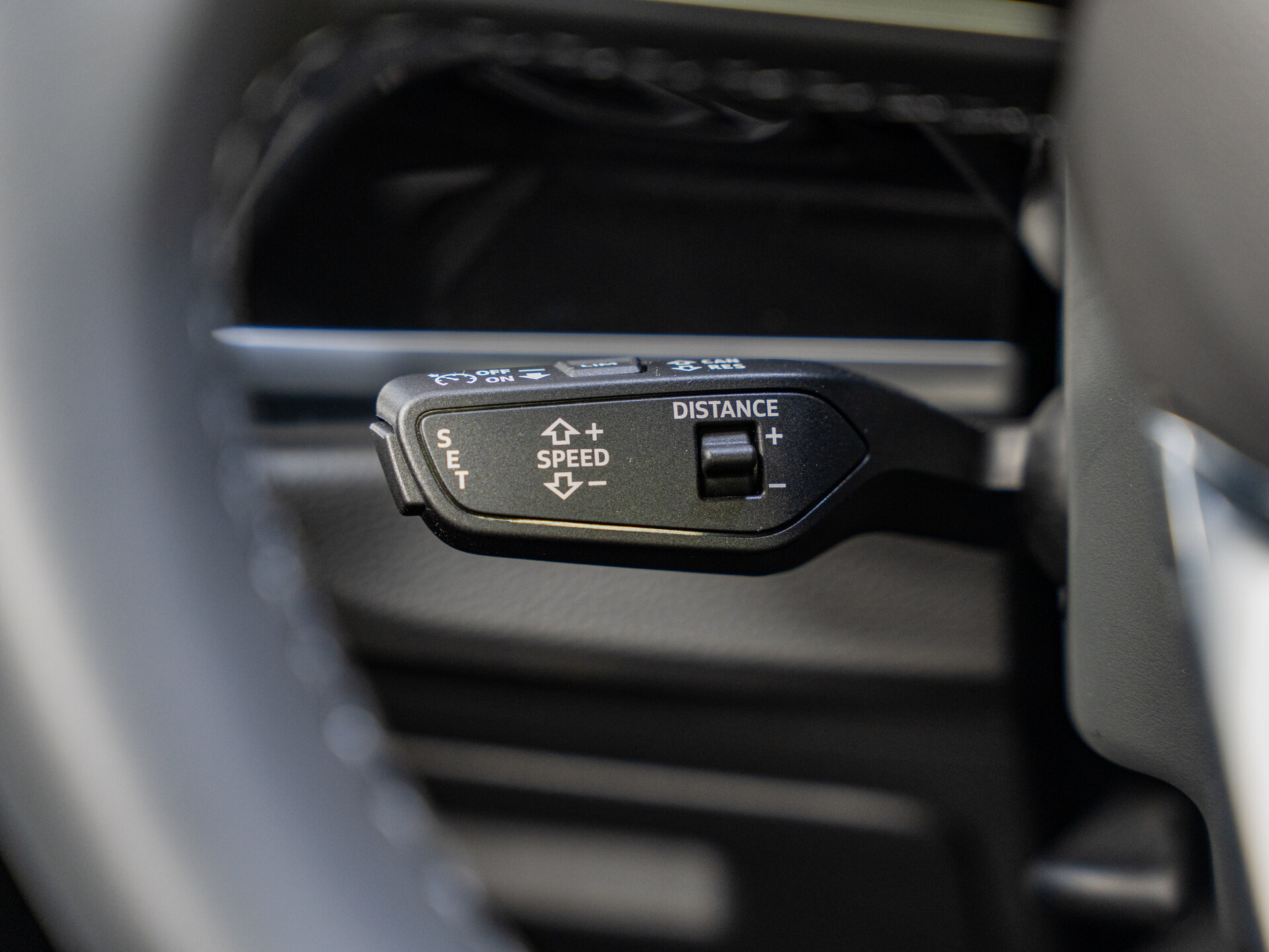 Автомобиль Audi Q3 35 TFSI 1.5 AMT (160 л.с.) - 15