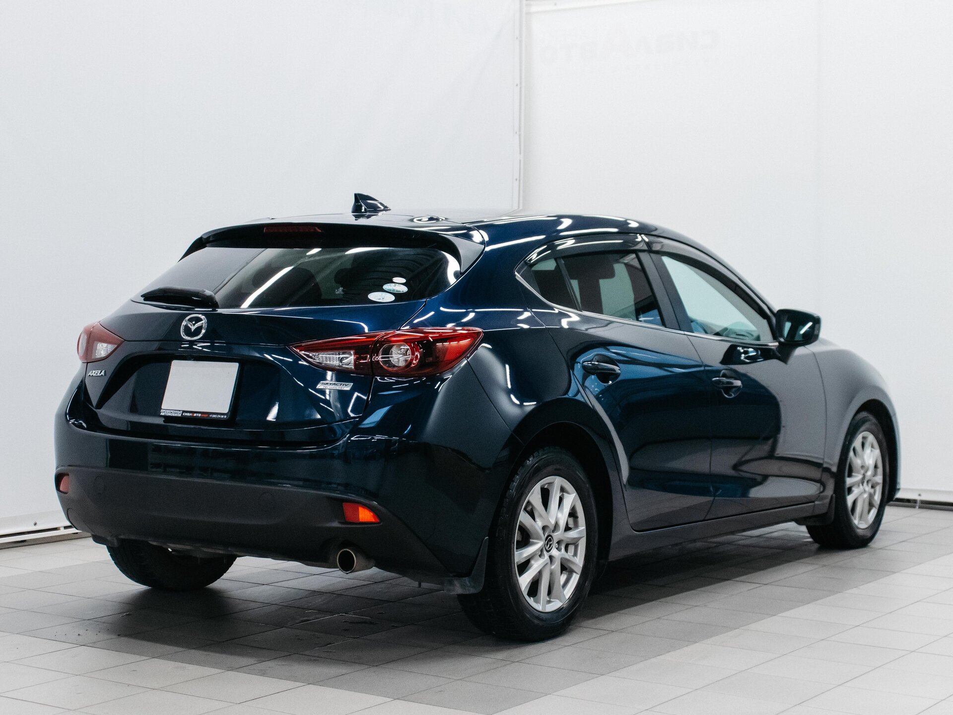 Mazda Axela 2015 4