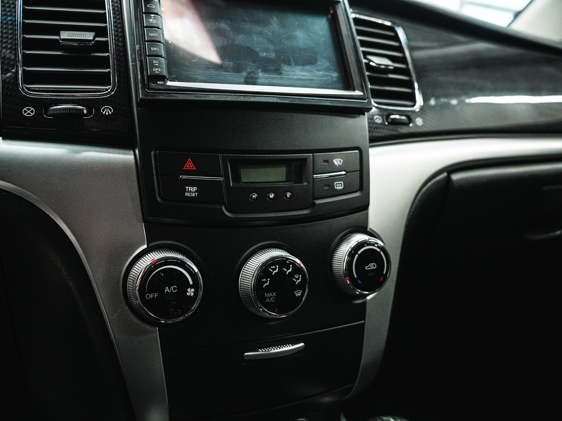 SsangYong Actyon 2012 21