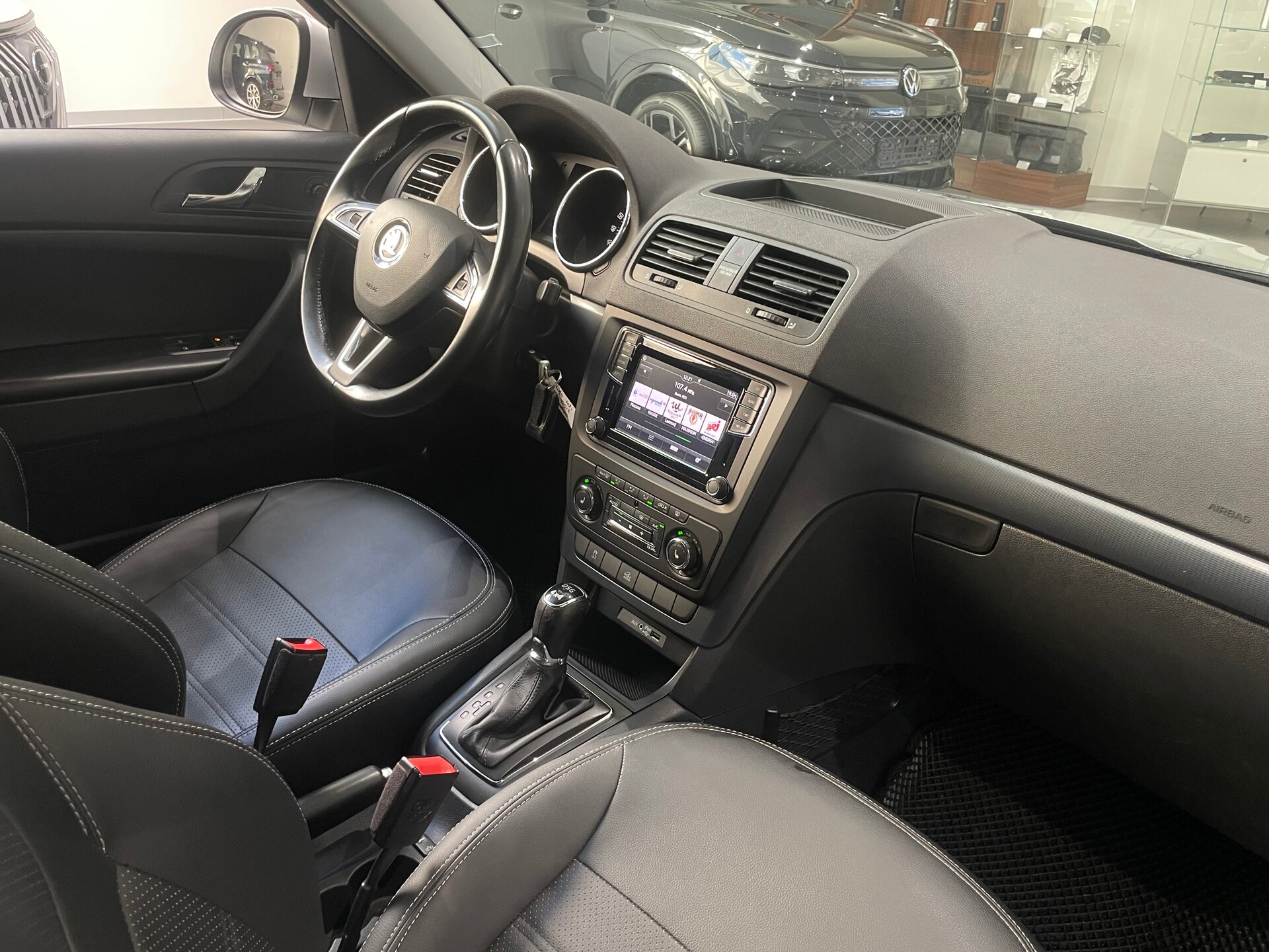 Автомобиль Skoda Yeti 1.8 AMT (152 л.с.) 4WD - 11