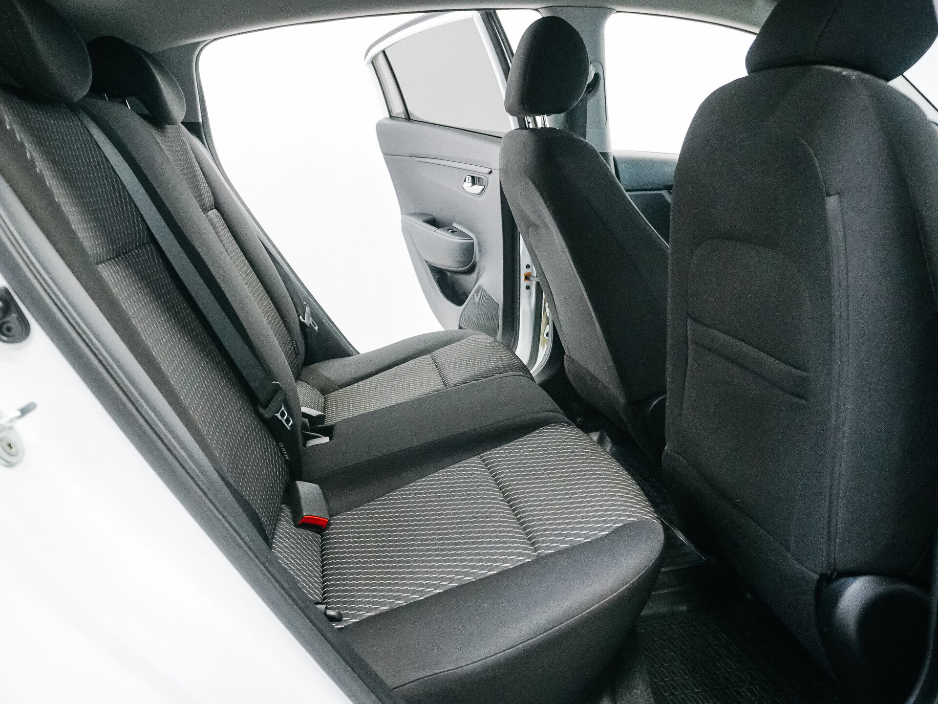 Kia Rio 2020 25
