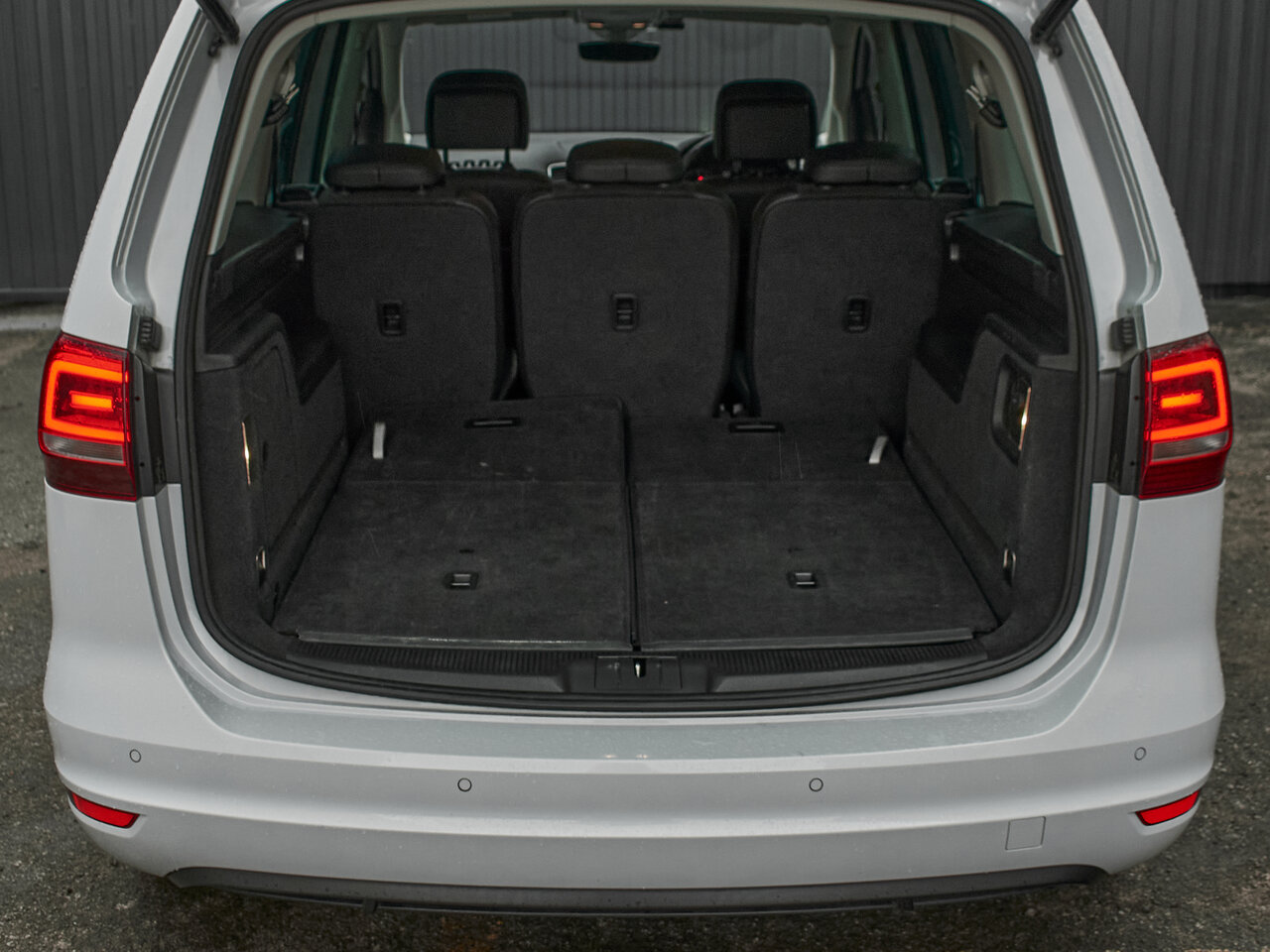 Купить Volkswagen Sharan 1.4 AMT (150 л.с.), 2017 в Екатеренбурге