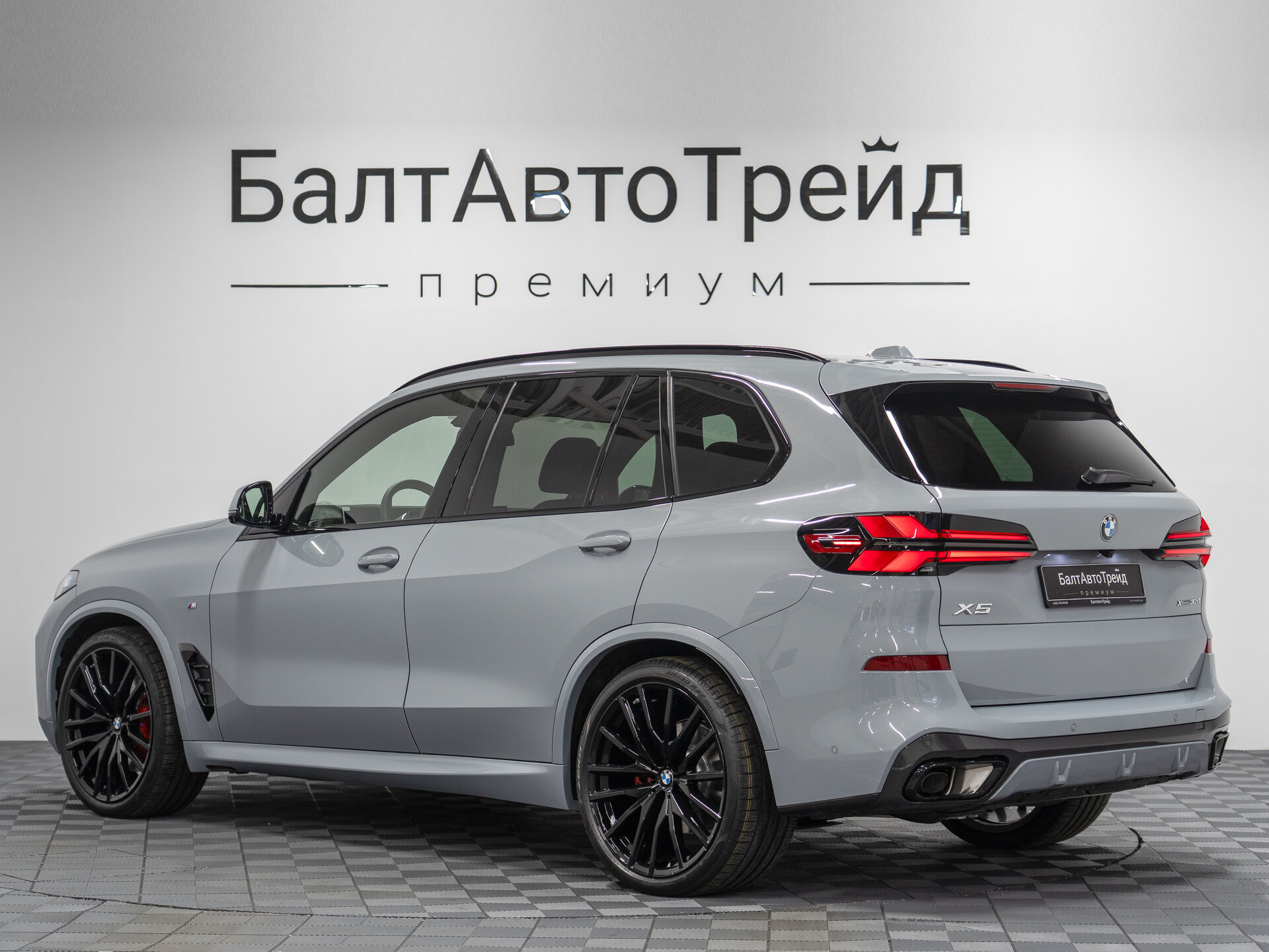 Автомобиль BMW X5 30d 3.0d AT (286 л.с.) 4WD - 10
