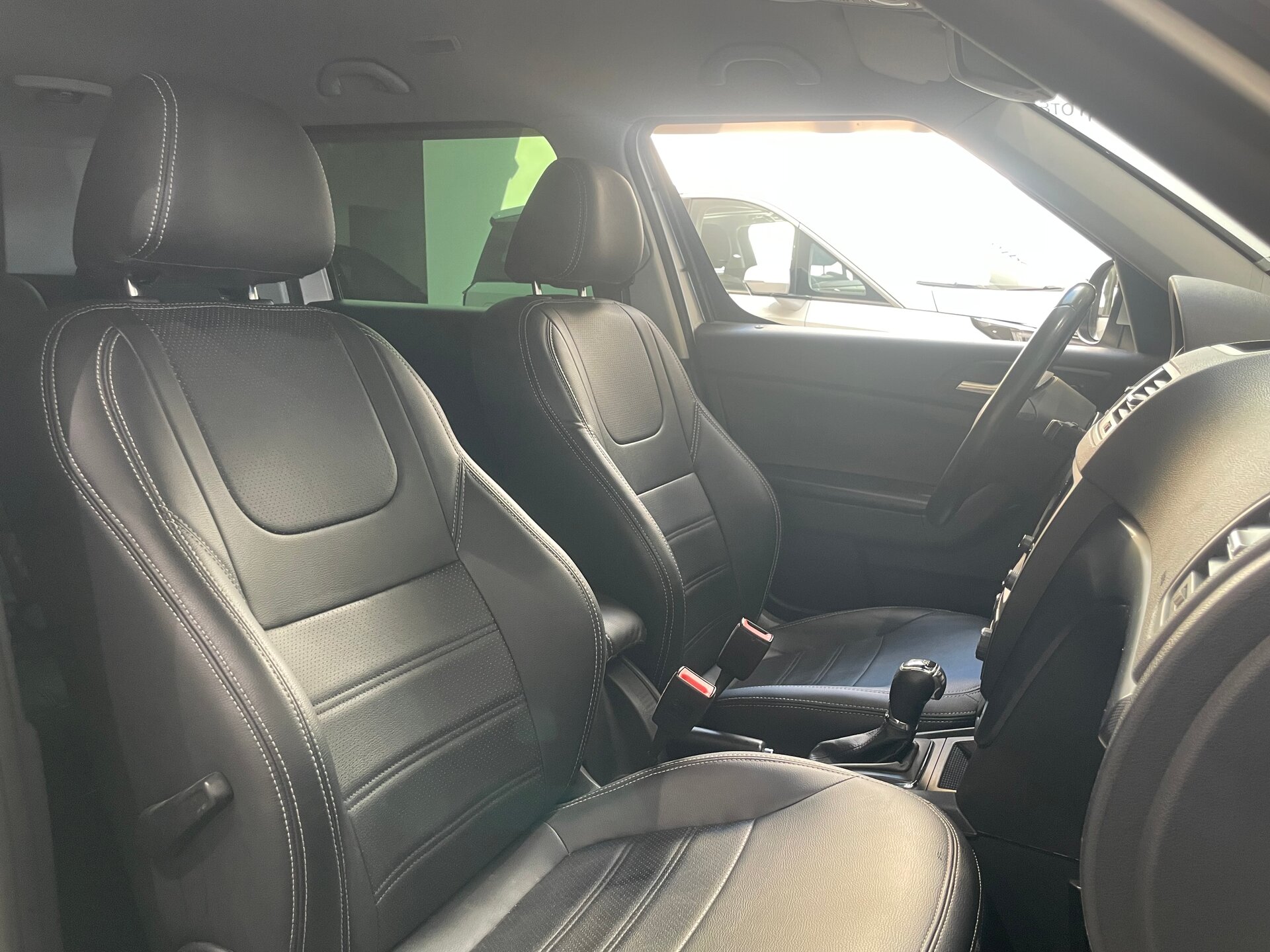 Автомобиль Skoda Yeti 1.8 AMT (152 л.с.) 4WD - 12