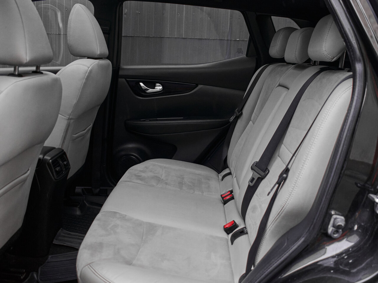 Купить Nissan Qashqai 2.0 CVT (144 л.с.) 4WD, 2014 в Екатеренбурге