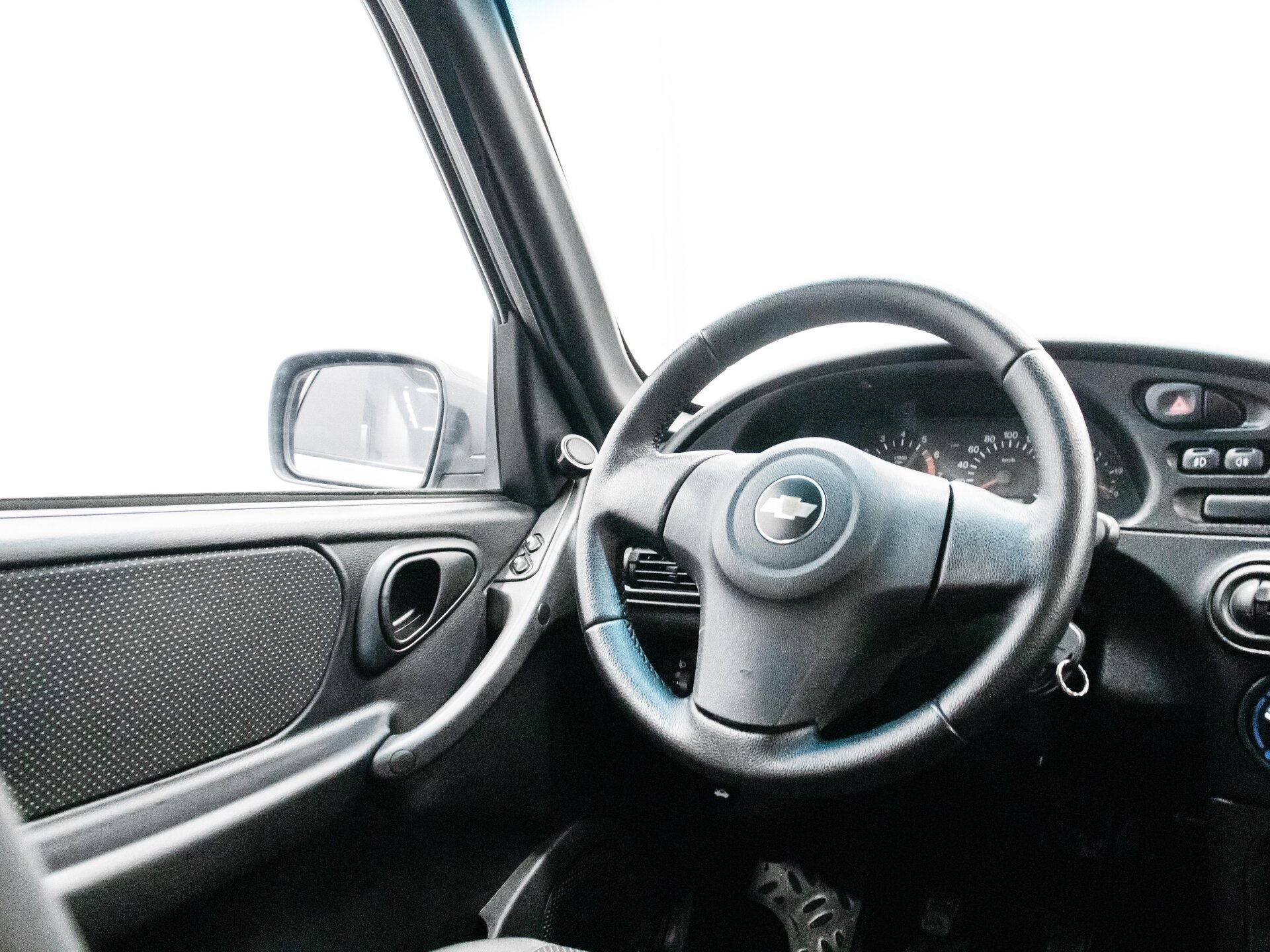 Chevrolet Niva 2013 12